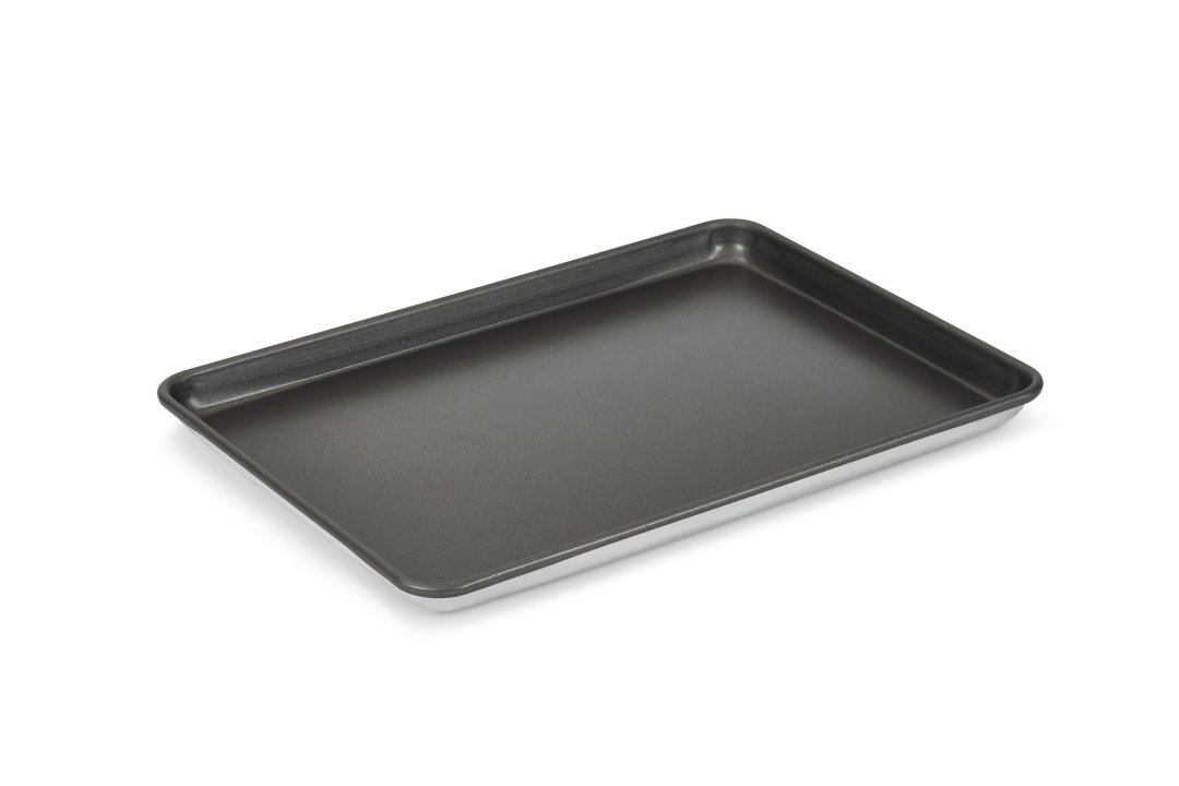 Half-size Wear-Ever® aluminum sheet pan with nonstick coating