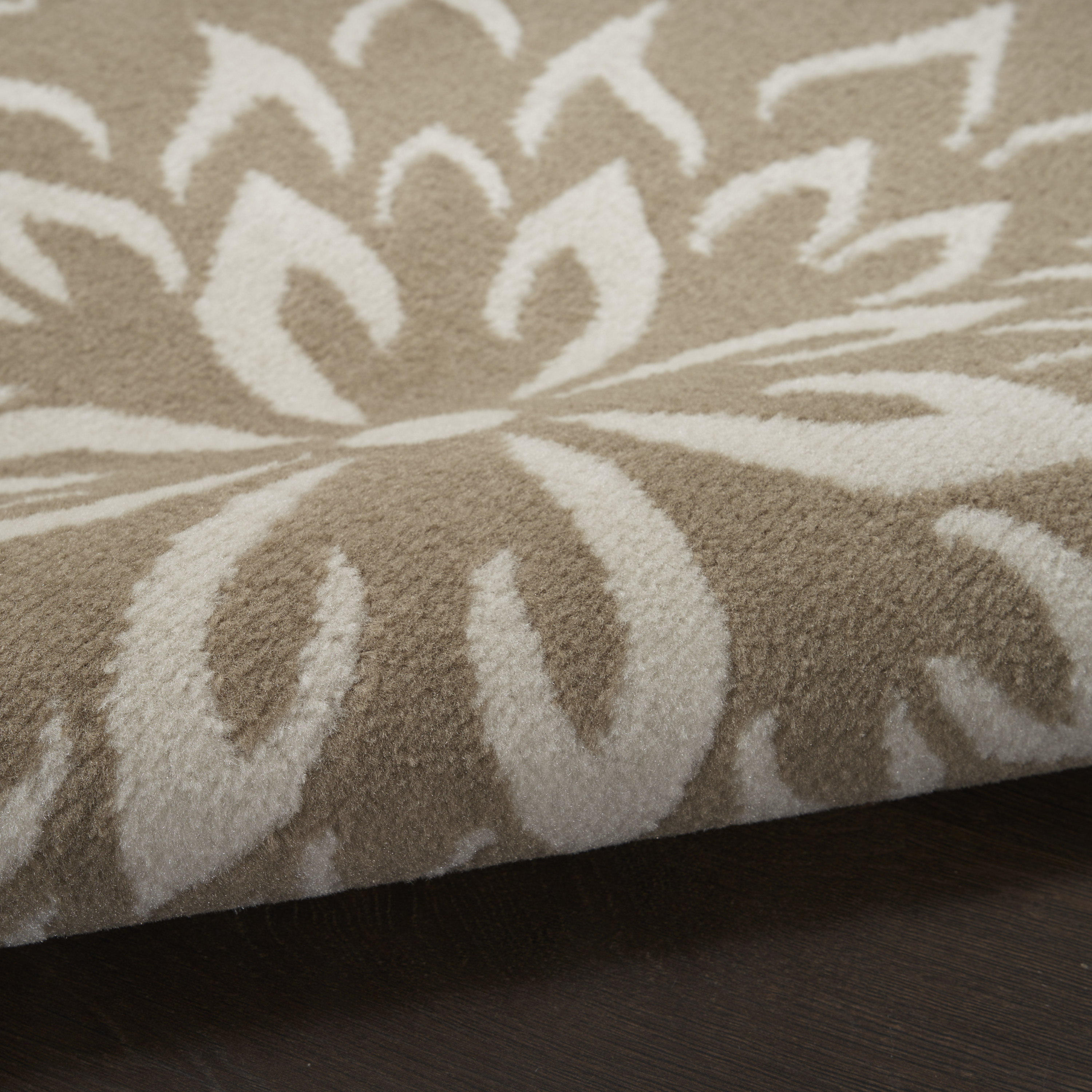 Nourison Jubilant 5'3" x 7'3" Taupe Farmhouse Indoor Rug