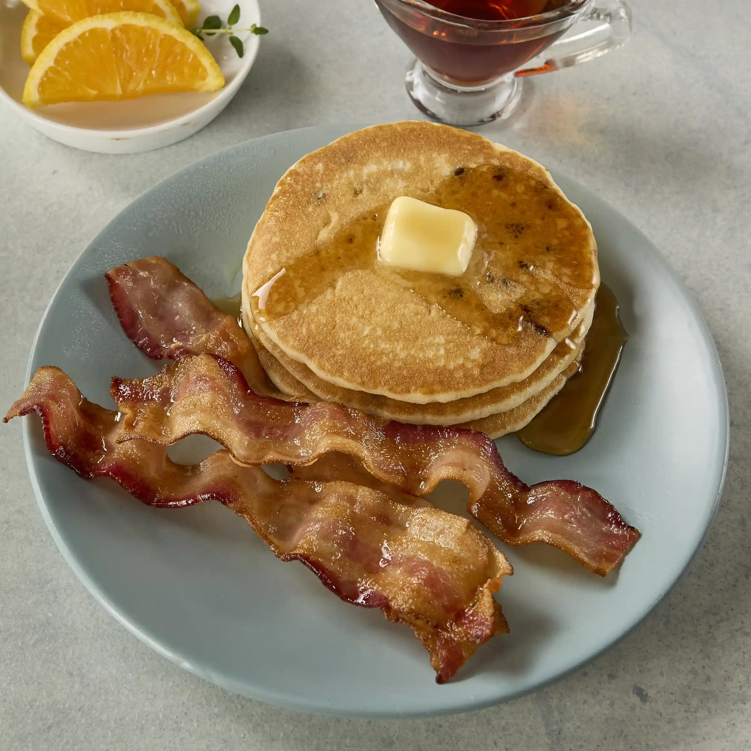 Wright® Brand Naturally Hickory Smoked Regular Sliced Bacon, 14-18 Slices Per Pound https://images.salsify.com/image/upload/s--SAzotNAR--/q_25/a59b88d516f527e87c631ae9315b8e1f6932bd2d.webp