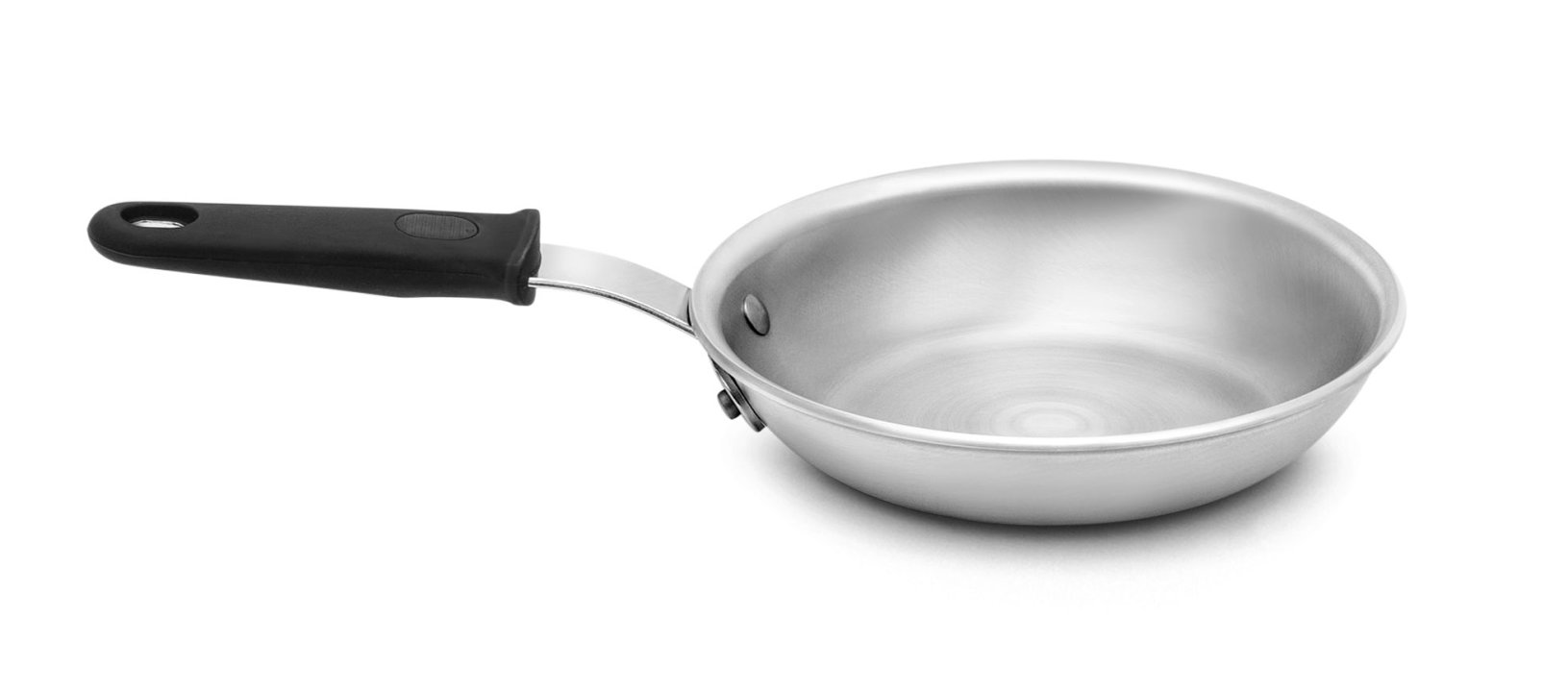 7-inch Wear-Ever® aluminum fry pan with natural finish and silicone handle