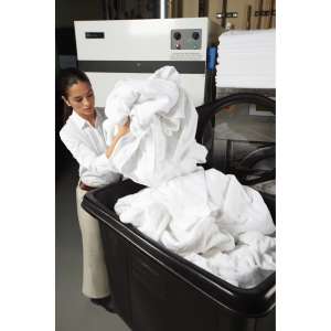 Rubbermaid Commercial, Cube Truck, 16 cu ft, Black