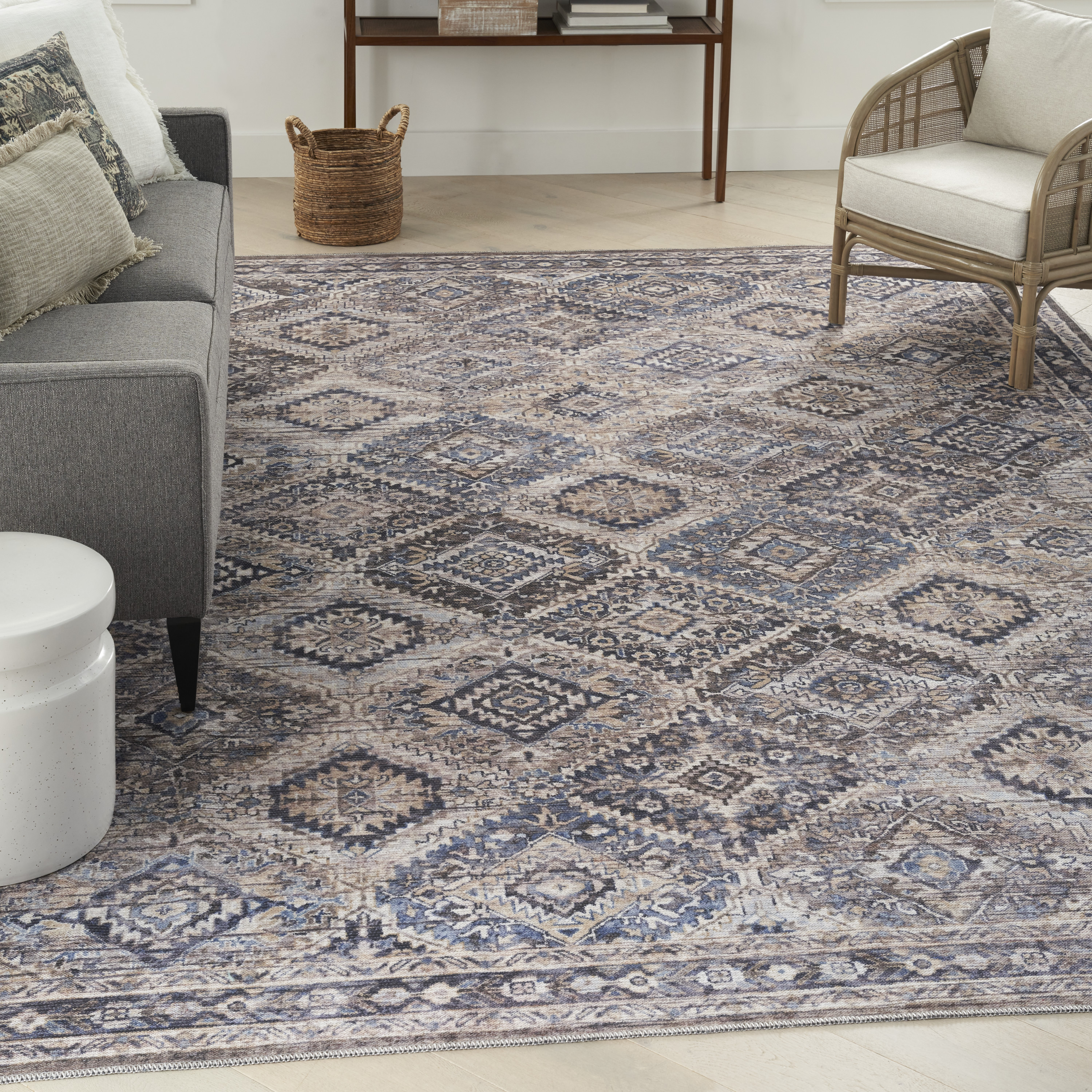 Nourison New Concept Washables 7'10" x 9'10" Ivory Latte Vintage Indoor Rug