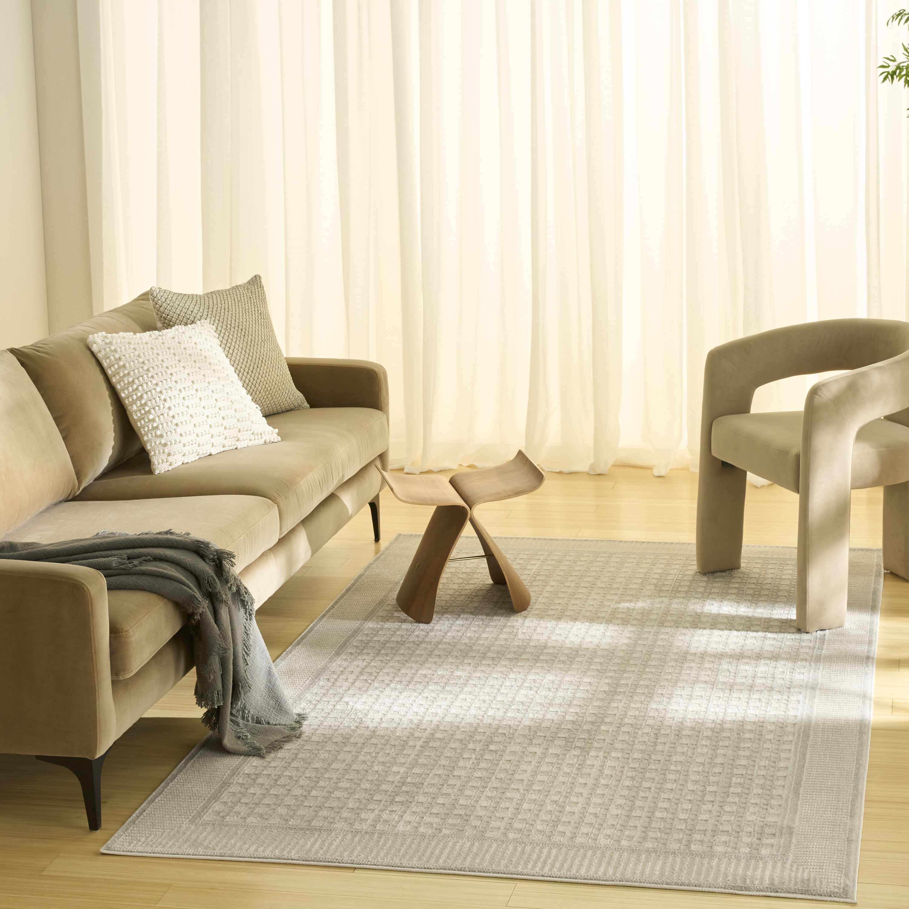 Nourison Nordic 5' x 7' Beige Modern Indoor Rug