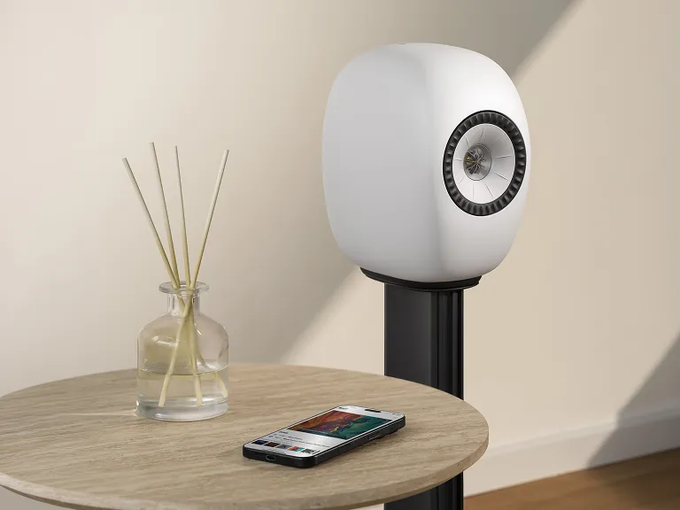 <b>KEF Connect App</b>