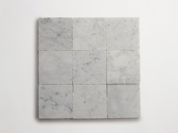 lapidary: marzelij |  classique petit |  carrara | honed 