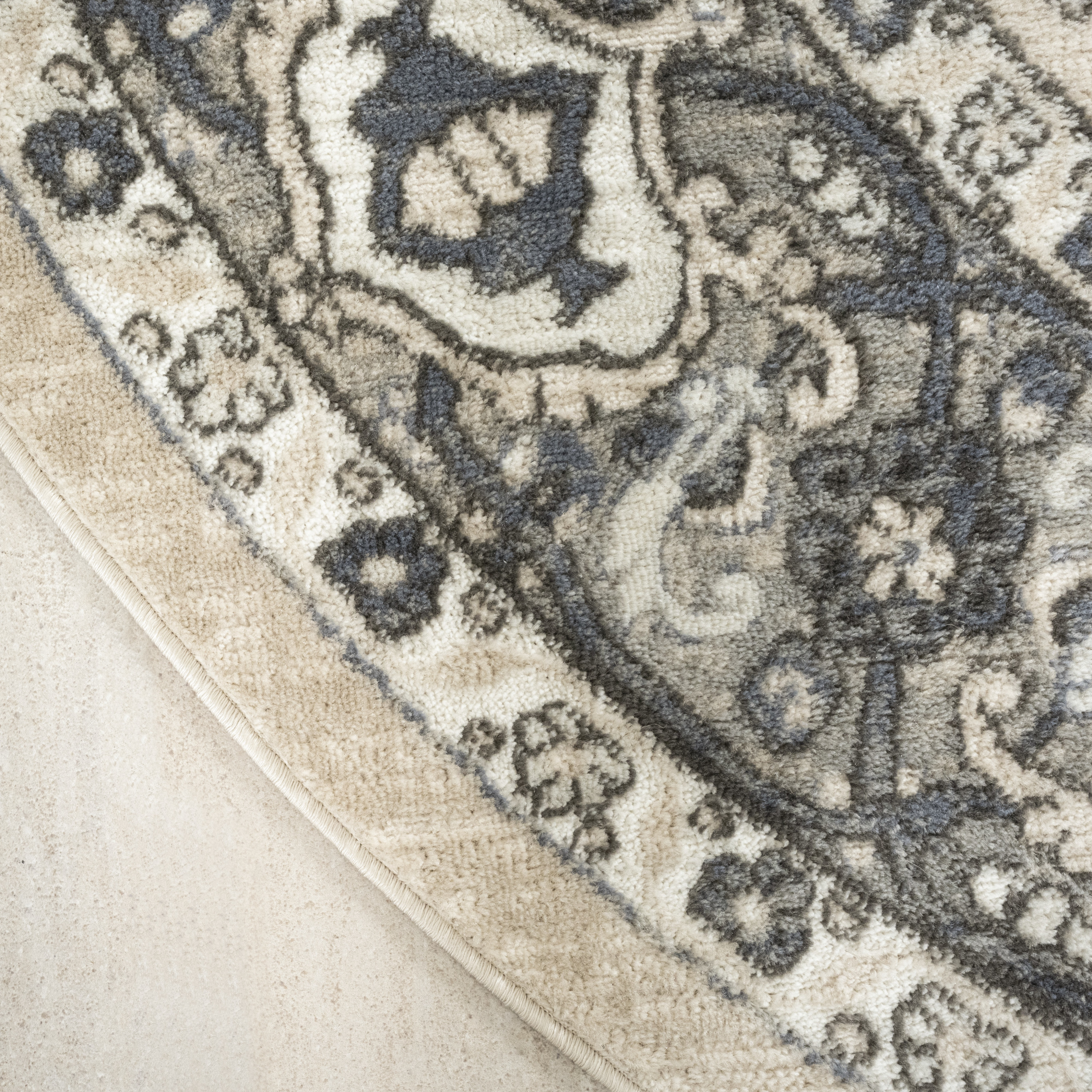 Nourison Quarry 8' x Round Ivory Blue Vintage Indoor Rug