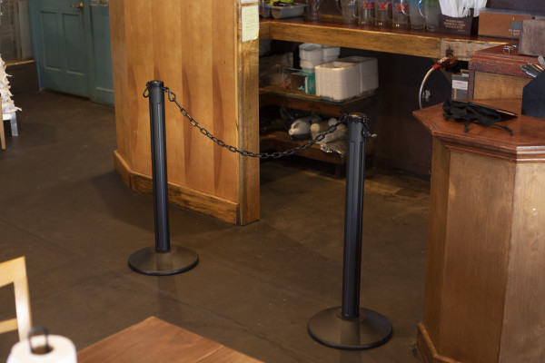 ChainBoss Stanchion - Black Filled with Black Chain 40