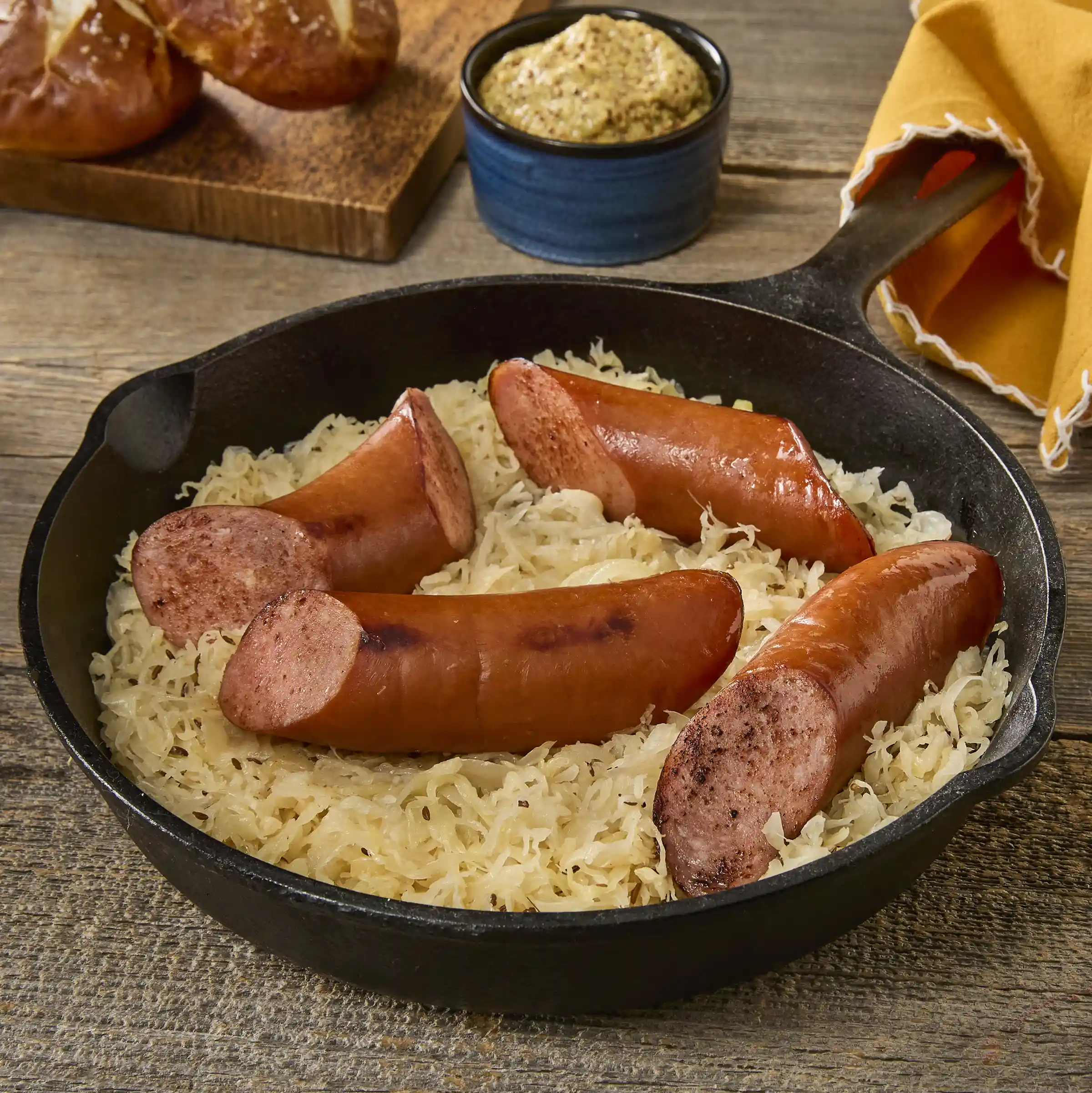 Black Oak™ Smoked Sausage Made with Turkey, Pork, and Beef_image_2