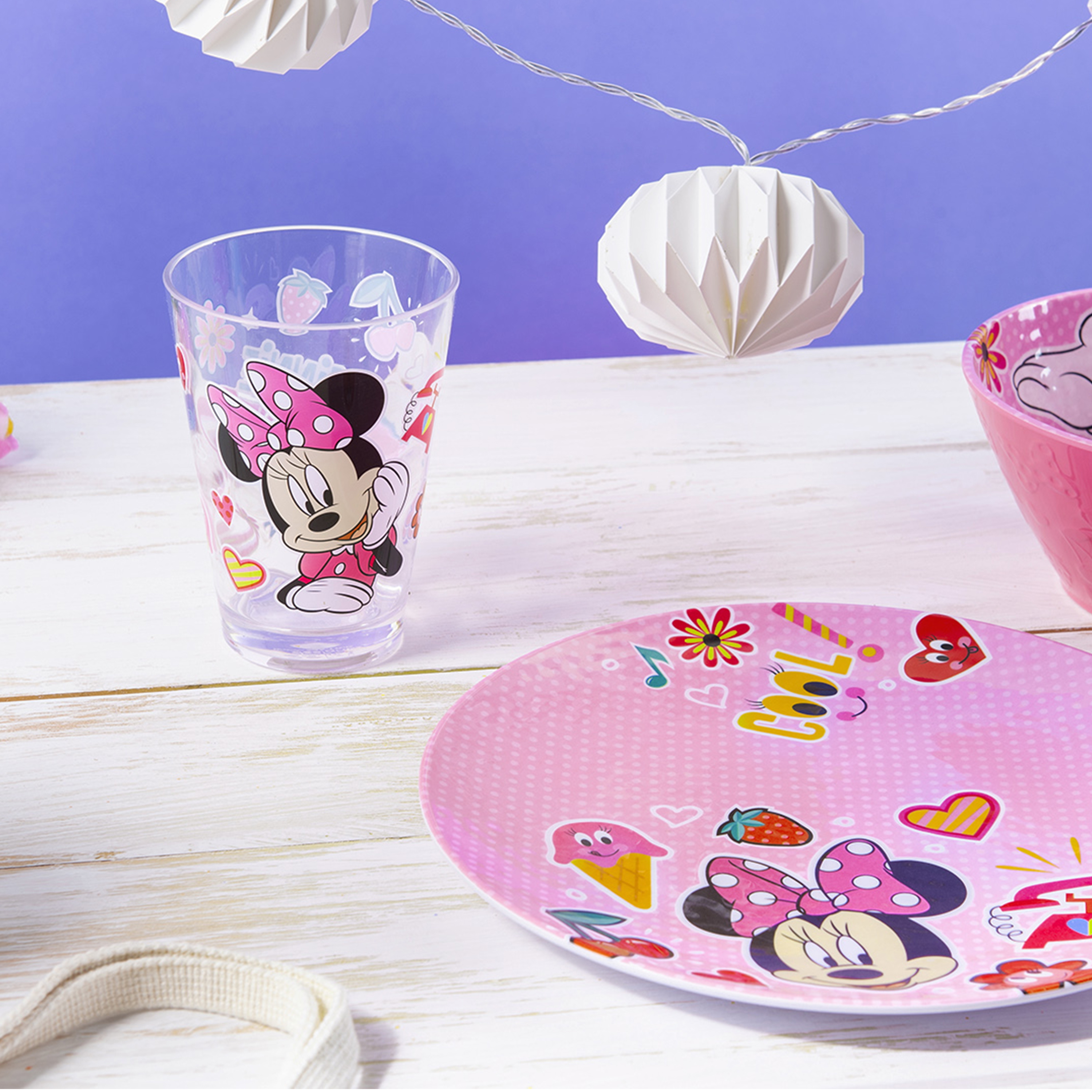 Disney Plate, Bowl and Tumbler Set, Minnie Mouse, 3-piece set slideshow image 2 Disney Plate, Bowl and Tumbler Set, Minnie Mouse, 3-piece set slideshow image 2