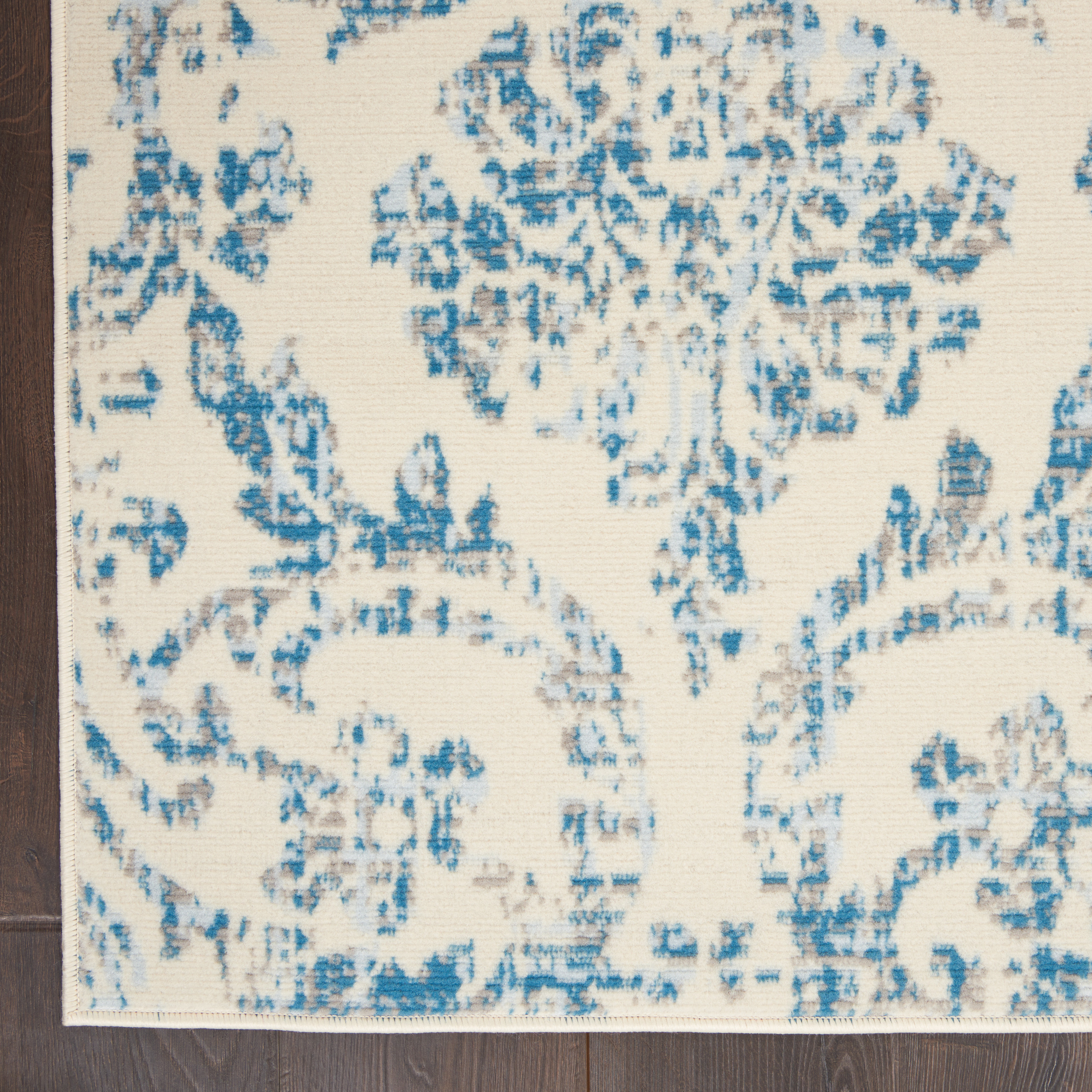 Nourison Jubilant 4' x 6' Ivory Blue Vintage Indoor Rug