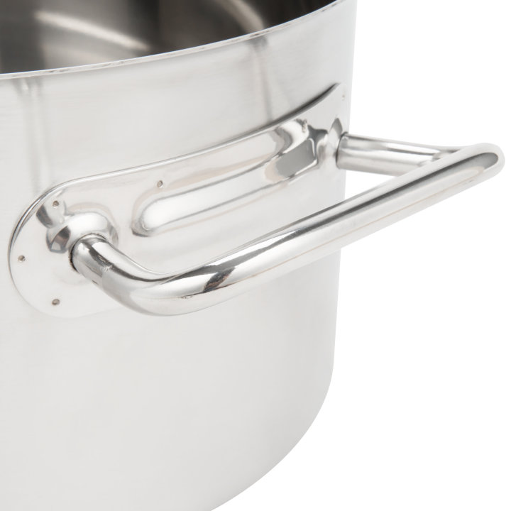 9-quart Intrigue® stainless steel sauce pot in mirror finish