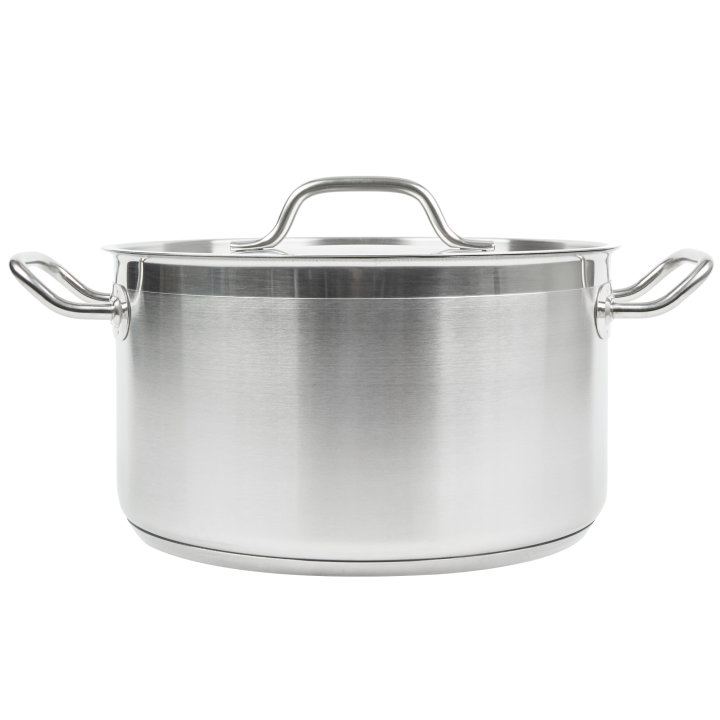 10-quart Optio™ sauce pot with low-domed cover