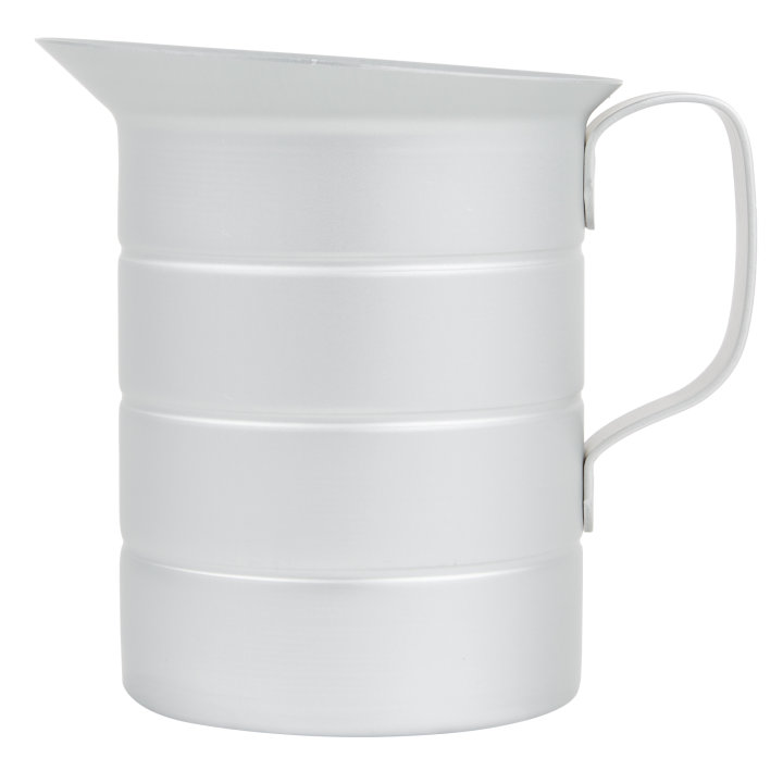 2-quart aluminum measuring cup