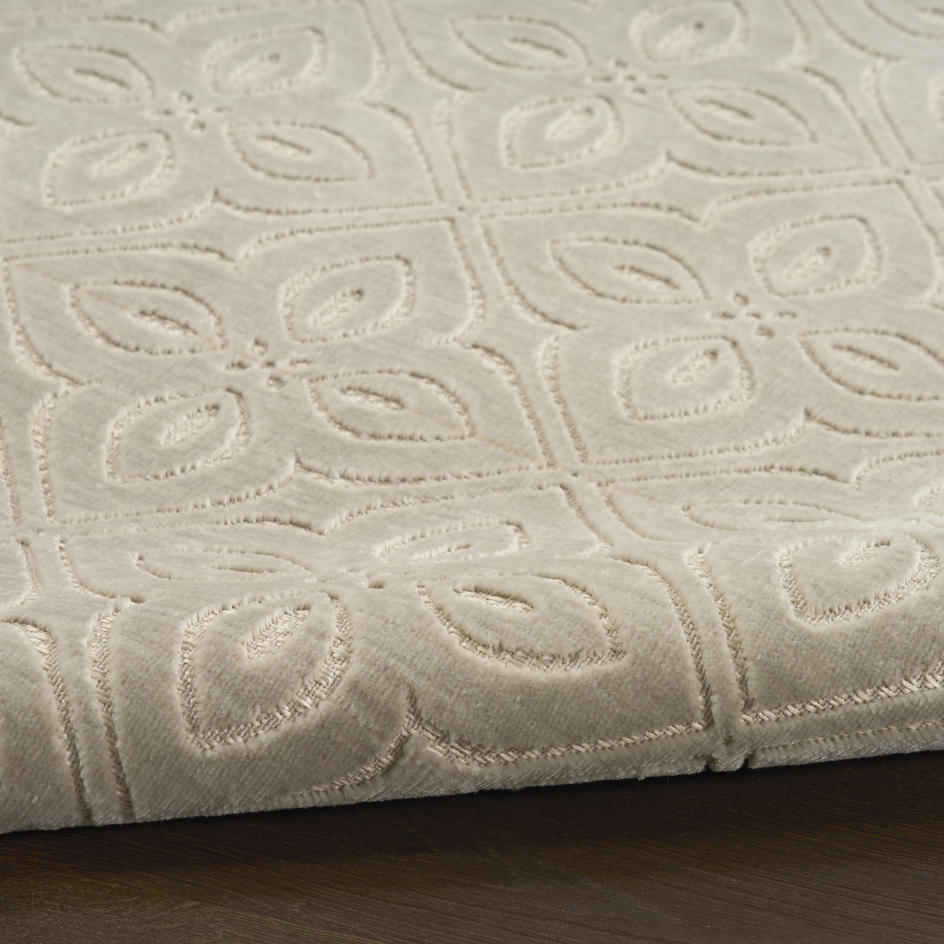 Nourison Washable Charm 8' x 10' Silver Ivory Contemporary Indoor Rug