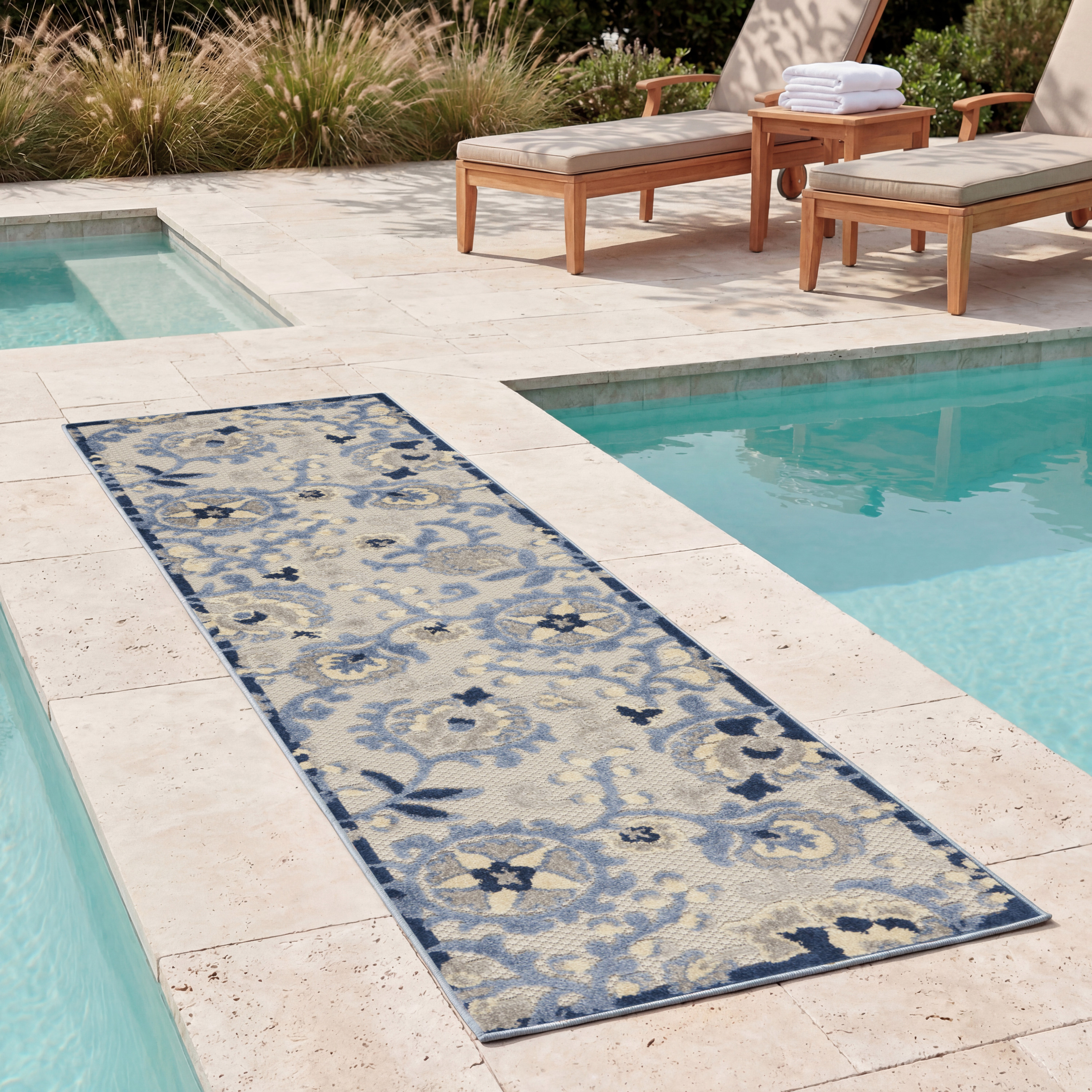 Nourison Aloha 2' x 6' Blue Grey Farmhouse Rug