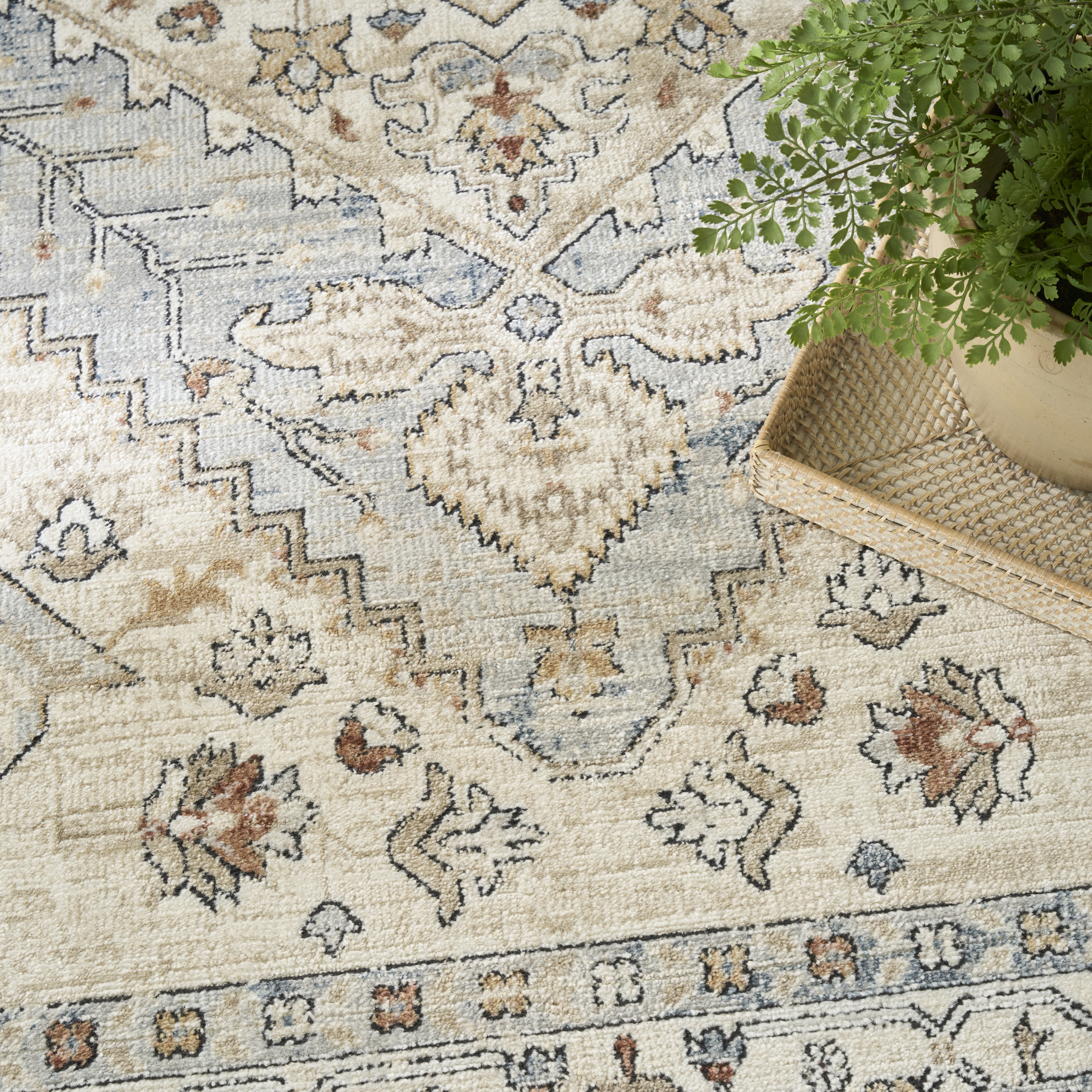 Nourison Pardis 5'3" x 7' Blue Taupe Vintage Indoor Rug