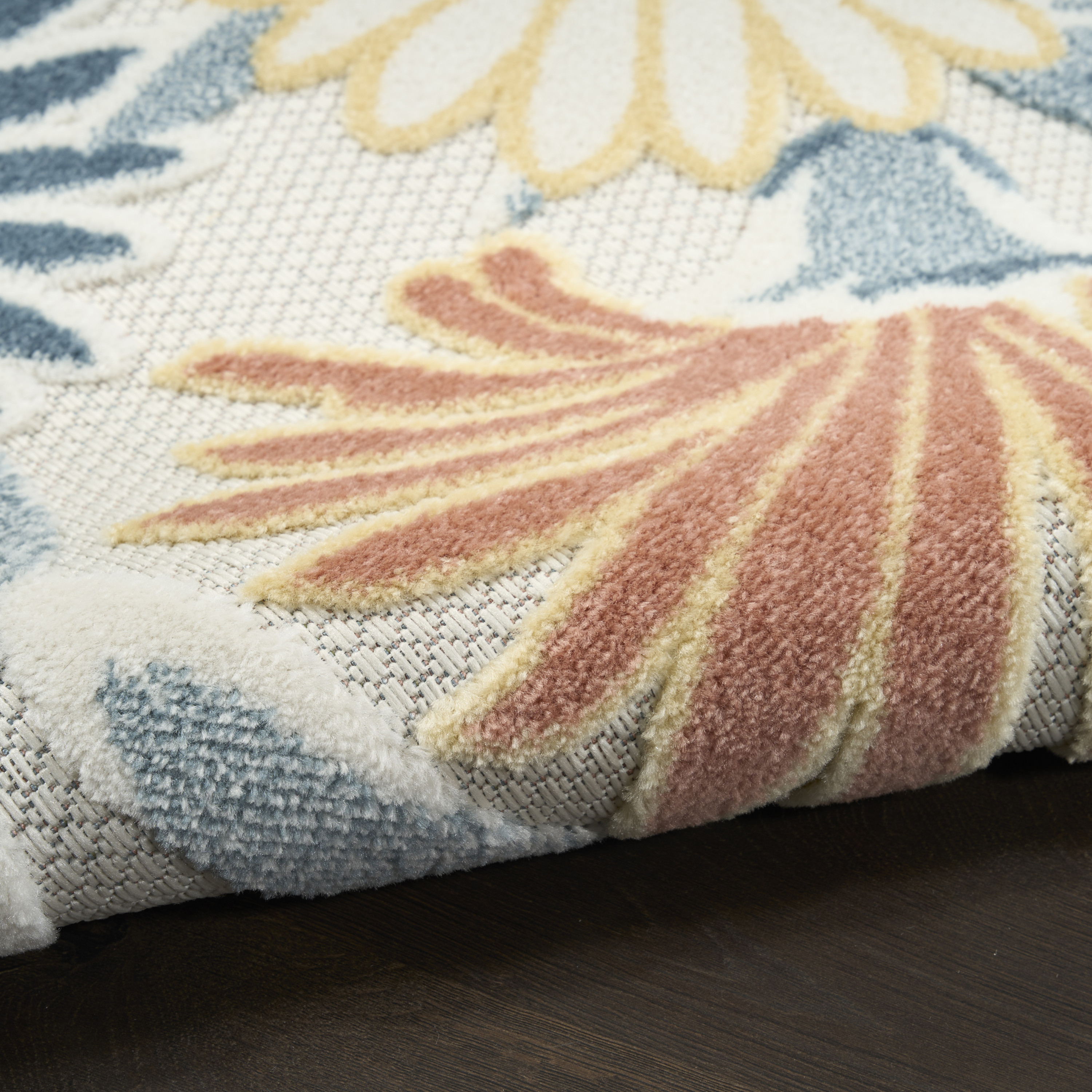 Nourison Aloha 7'10" x 10'6" Ivory Rose Outdoor Rug