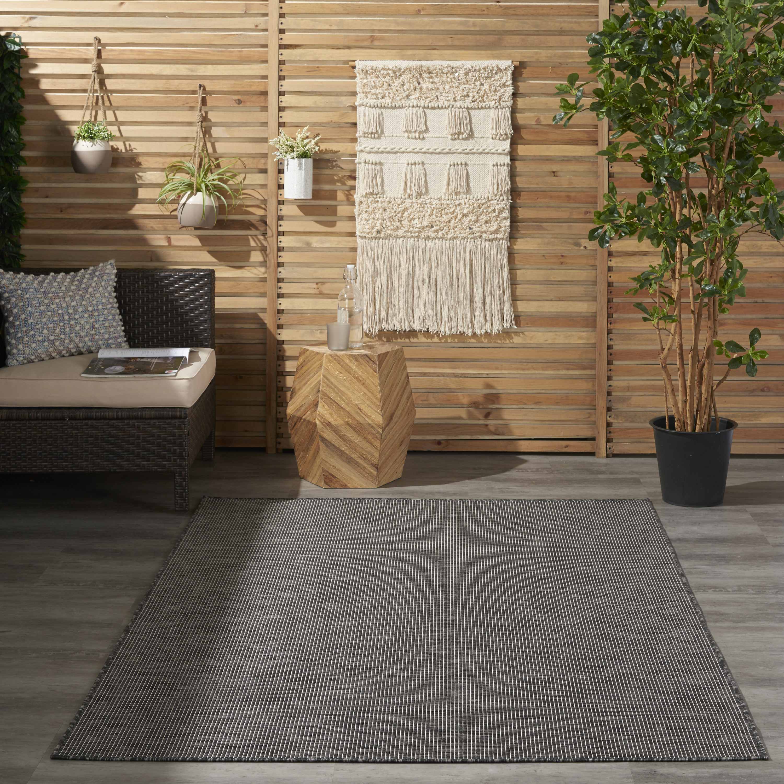 Nourison Positano 4' x 6' Charcoal Modern Rug