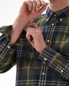 Edgar Tailored Long-Sleeved Shirt Olive