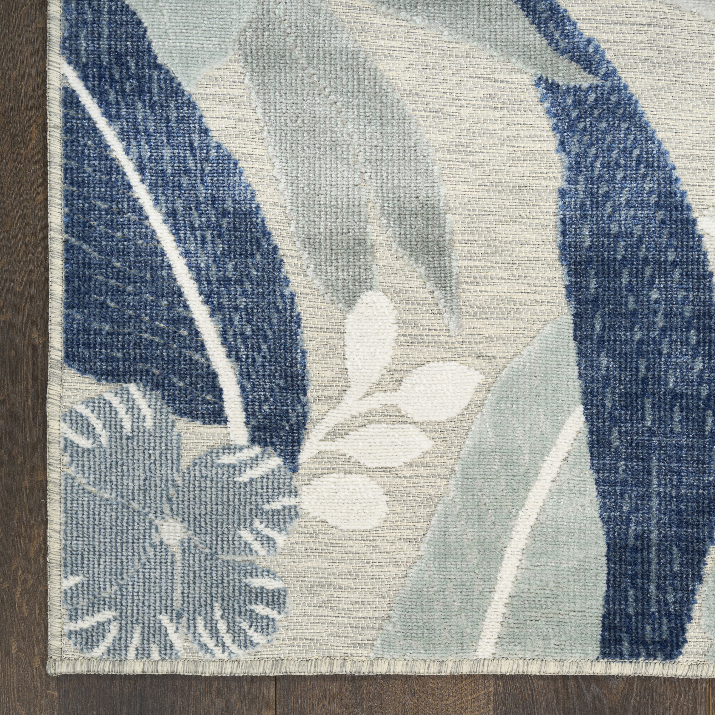 Nourison Suncoast 5'3" x 7'3" Grey Navy Tropical Rug