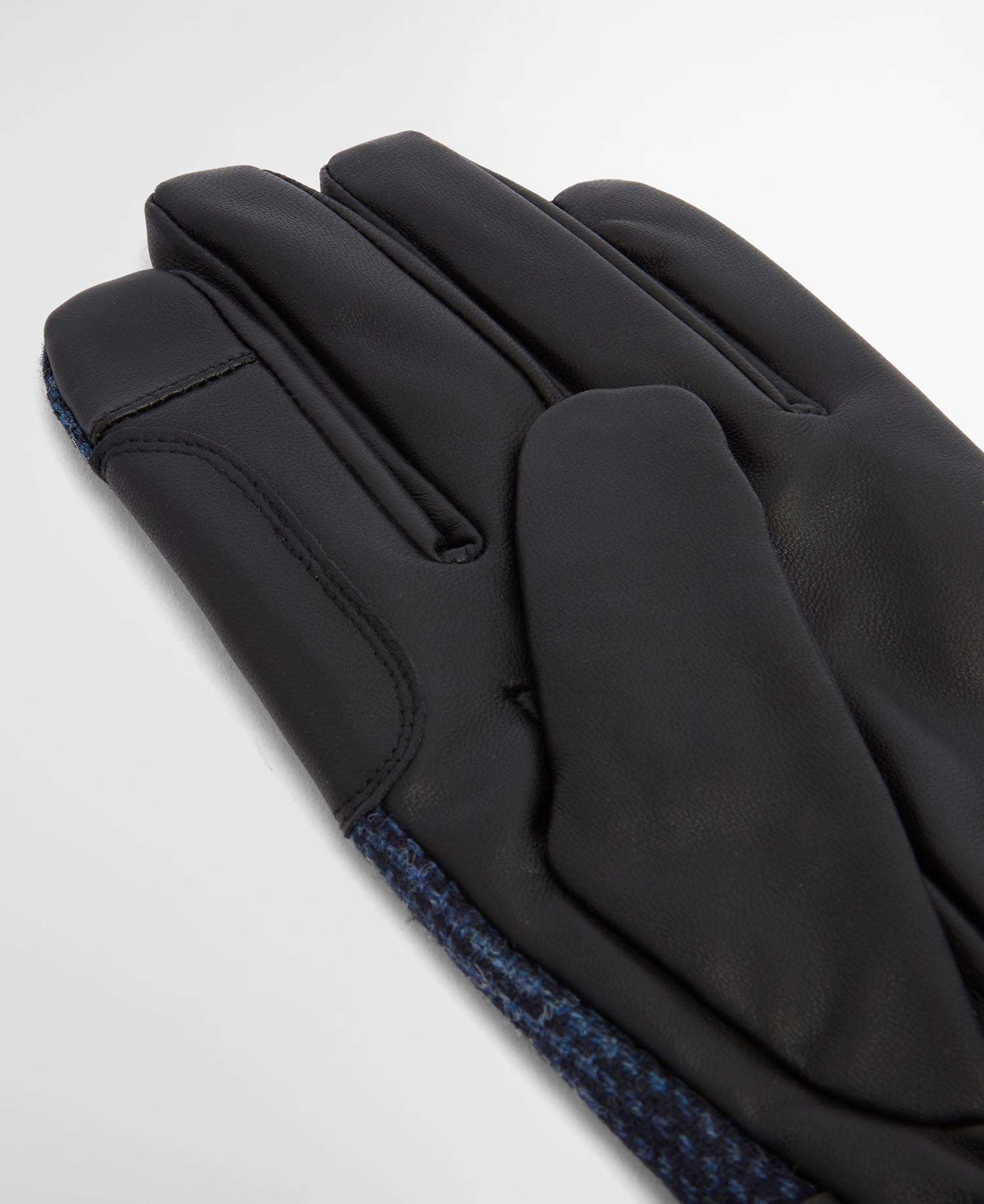 Deveron Tweed Waterproof Gloves image number 1