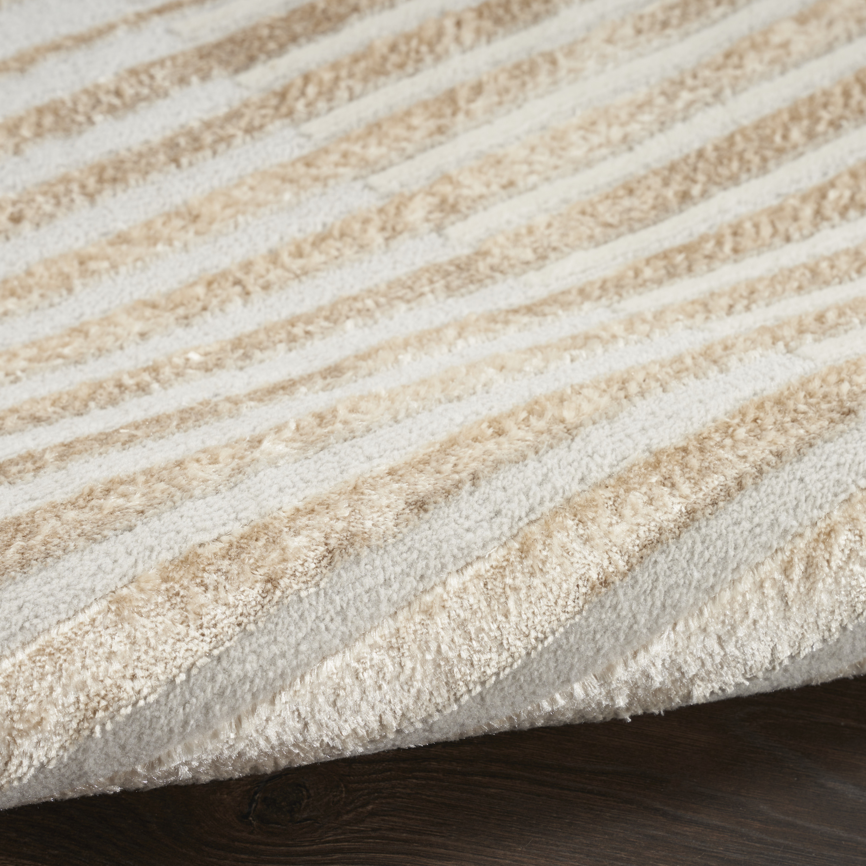 Nourison Splash 7'10" x 9'10" Beige Silver Modern Indoor Rug
