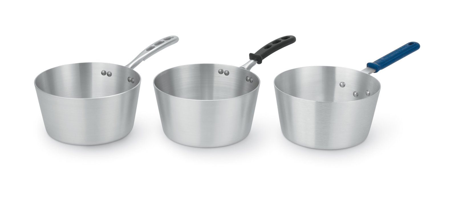 2 ¾-quart Wear-Ever® tapered aluminum saucepan in natural finish with silicone TriVent™ handle