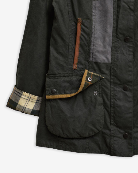 Barbour Re-Loved Beadnell Waxed Jacket - Size 10