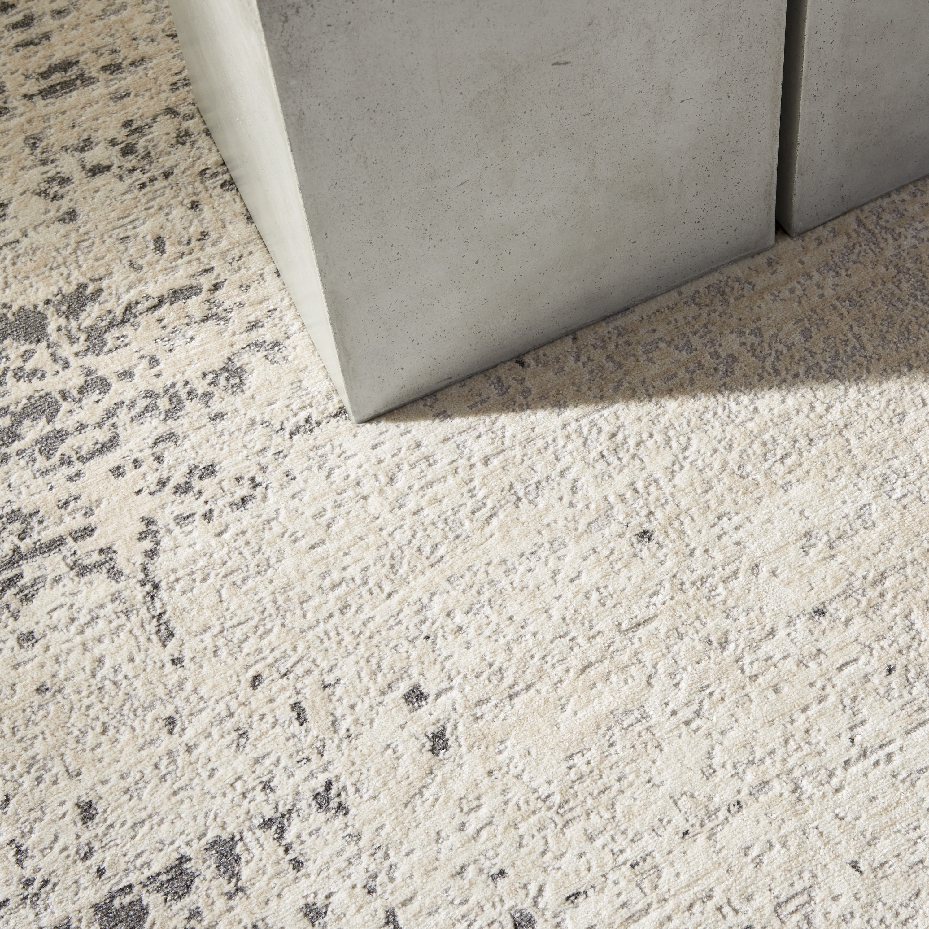 Calvin Klein CK950 Rush 4' x 6' Ivory Beige Modern Indoor Rug