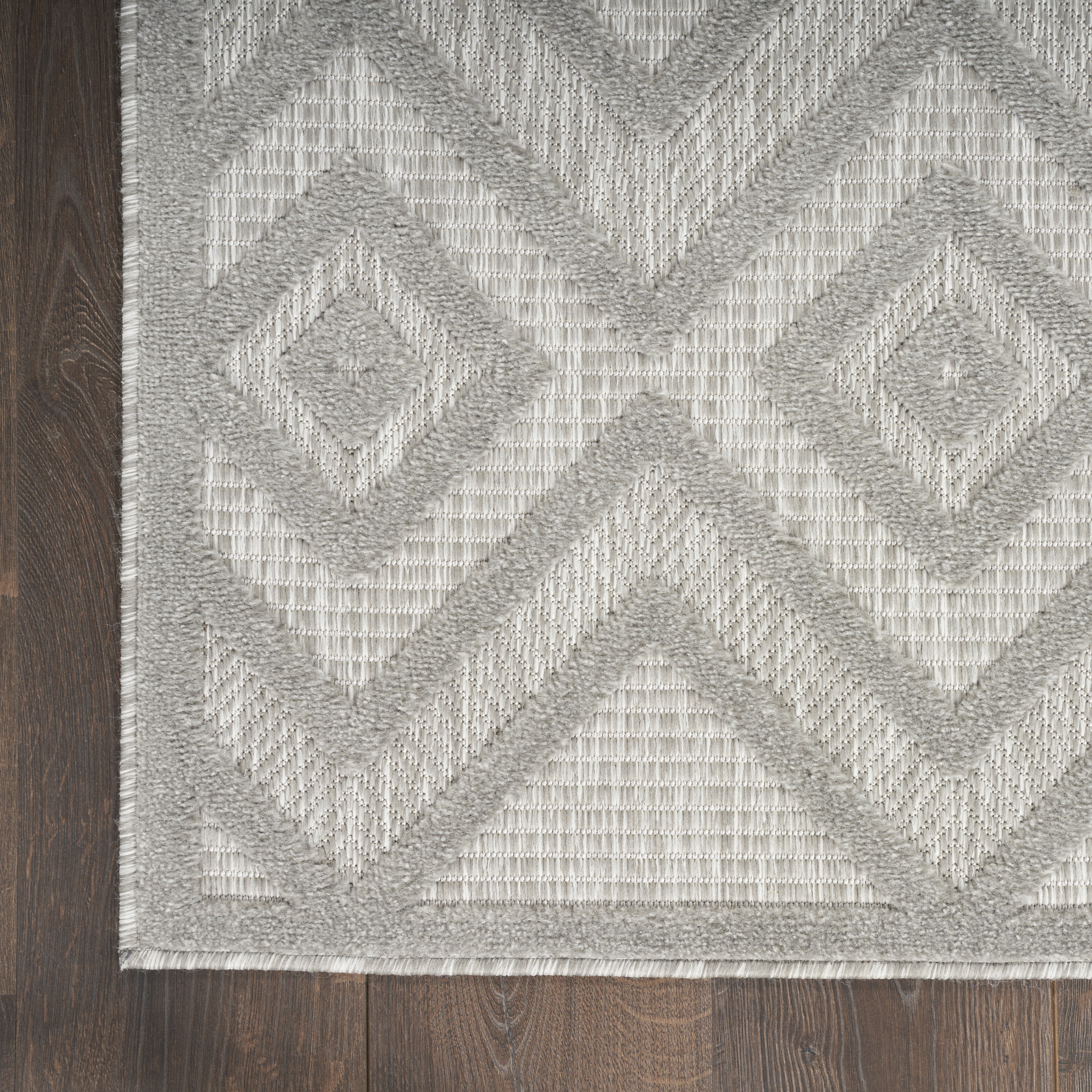 Nourison Versatile 8' x 10' Silver Grey Modern Rug