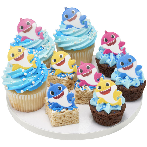 Baby Shark Mommy, Daddy and Baby Cupcake Rings