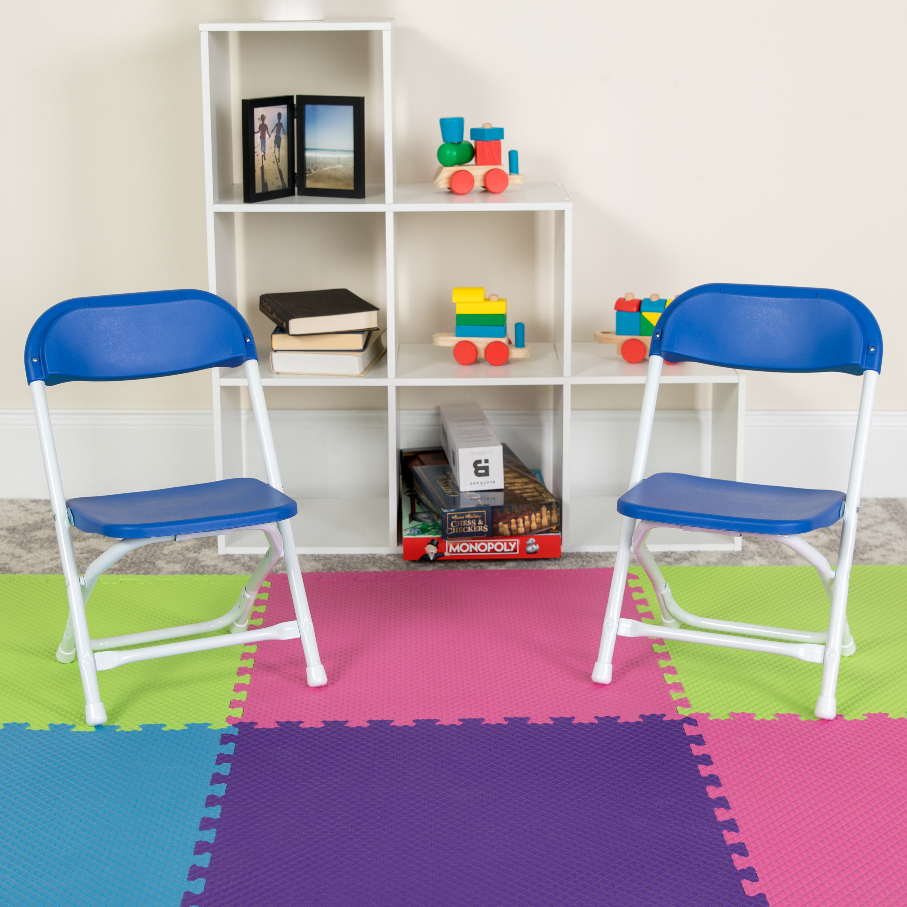 Pack de 2 sillas plegables de plástico blanco para niños - Imagen 54 de 63