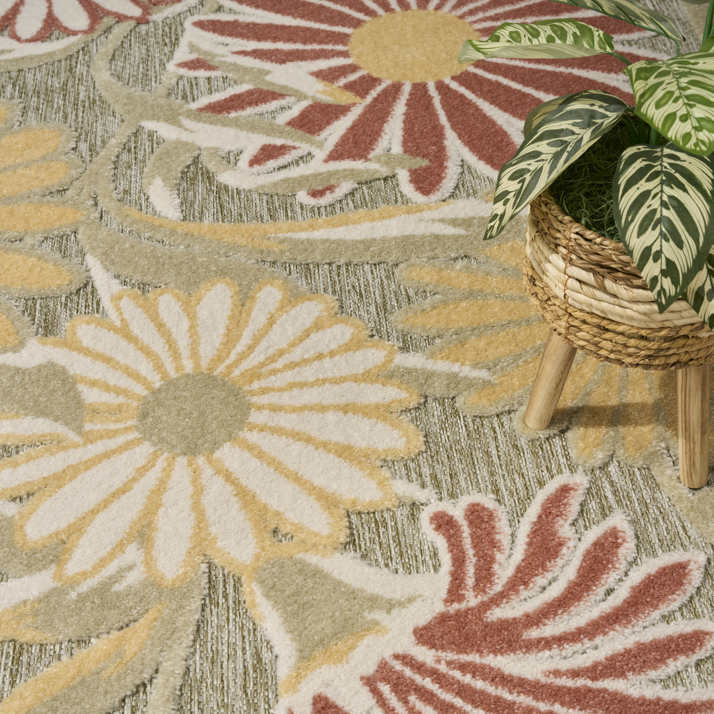 Nourison Aloha 7'10" x 10'6" Sage Rose Outdoor Rug