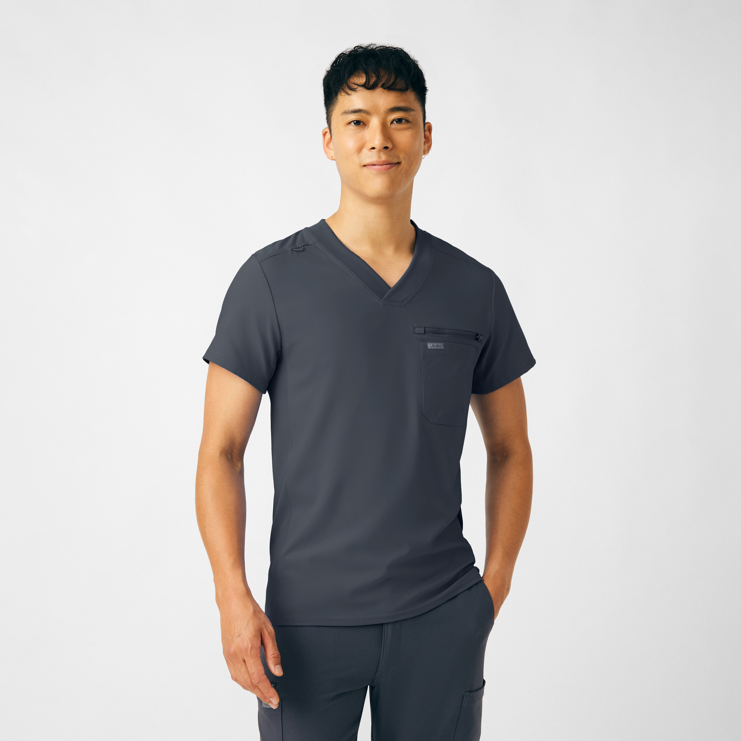 Landau Forward LT111 Men&#8216;s 2-Pocket Moisture Wicking Breathable V-Neck Scrub Top-Landau