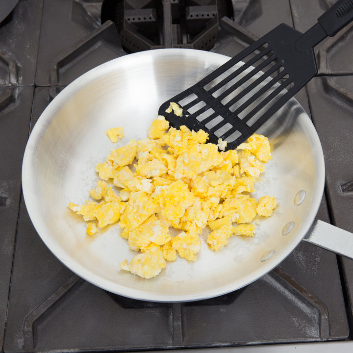 10-inch Arkadia™ aluminum frying pan in natural finish