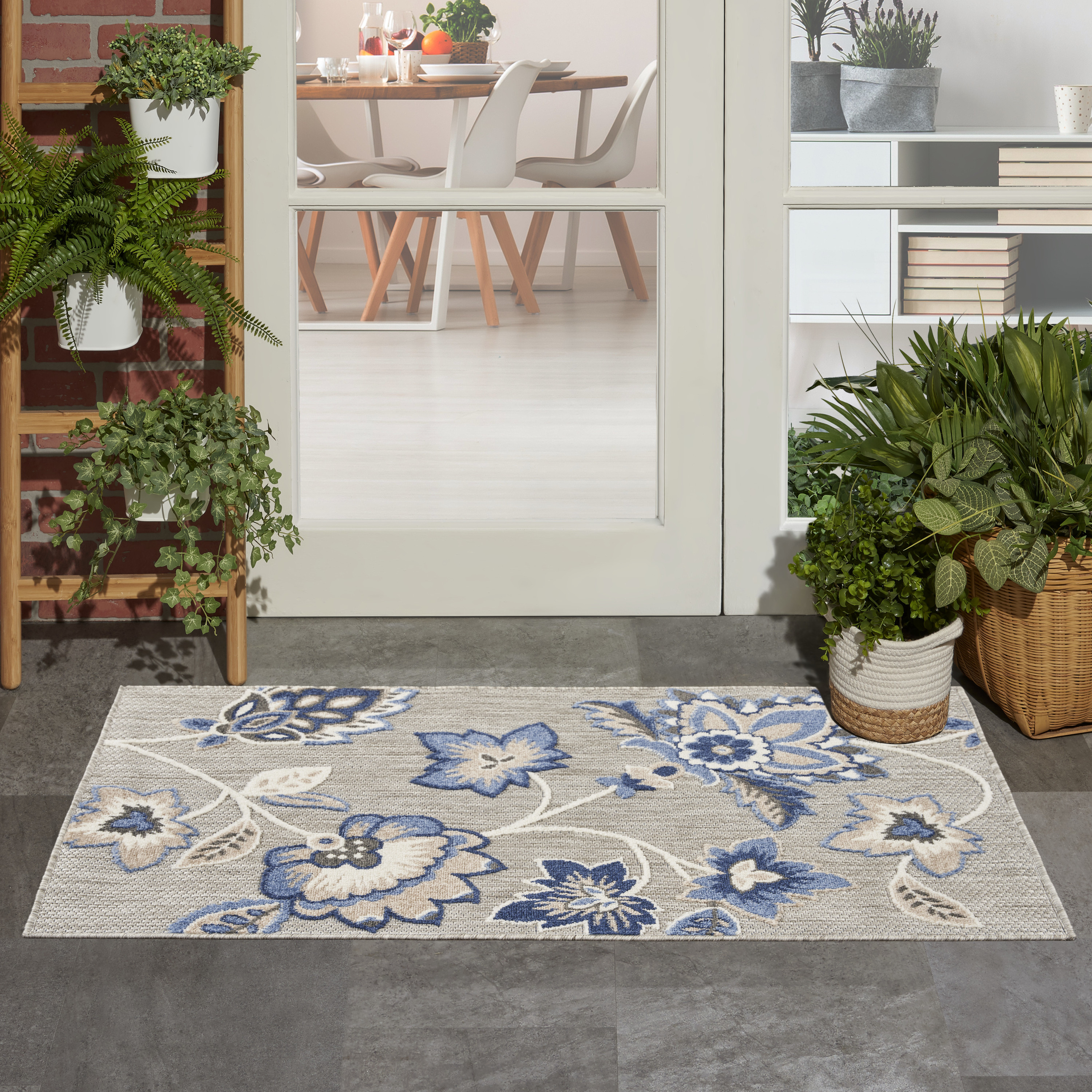 Nourison Aloha 2'8" x 4' Blue Grey Contemporary Rug