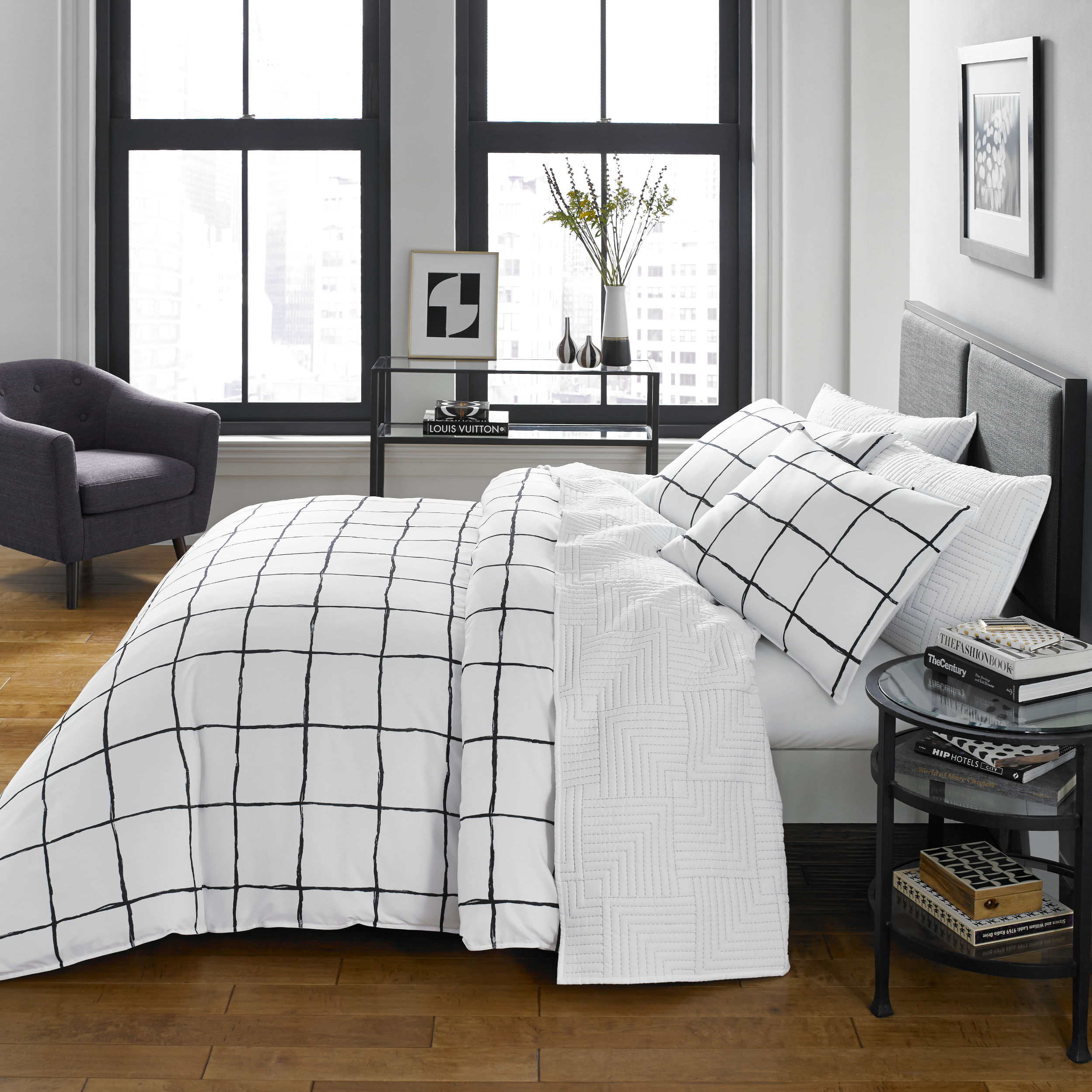 City Scene Zander Microfiber White 3 Piece Comforter Set-Full/Queen - Picture 4 of 18