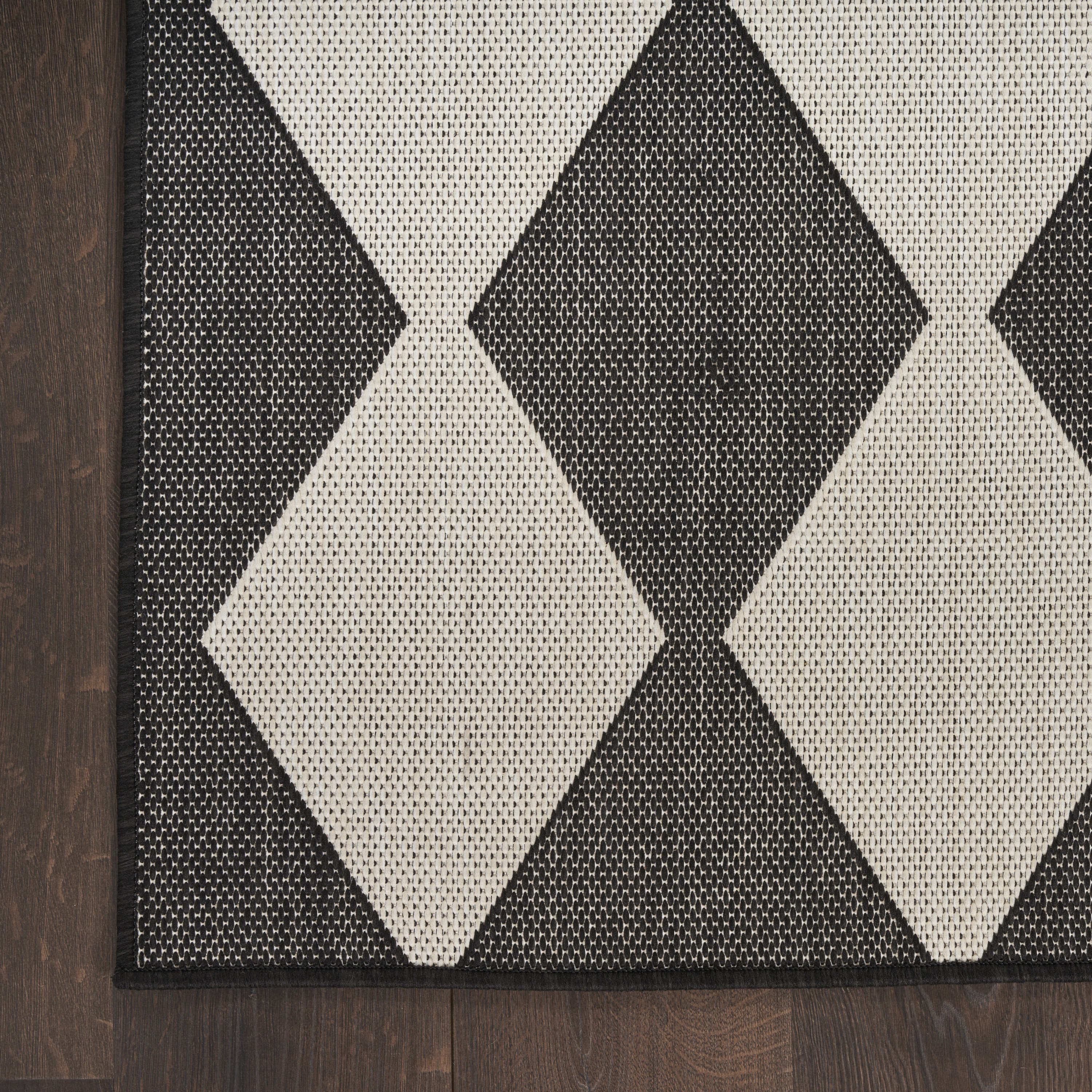 Nourison Positano 8' x 10' Black Modern Rug