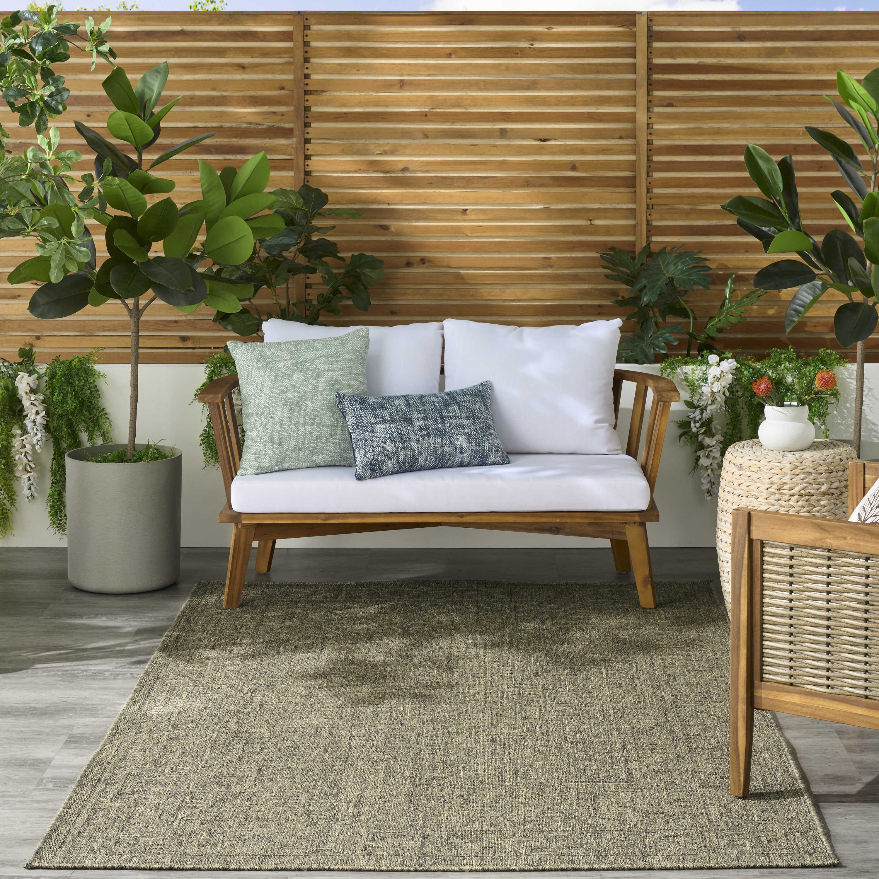 Nourison Tulum 6' x 9' Olive Outdoor Rug