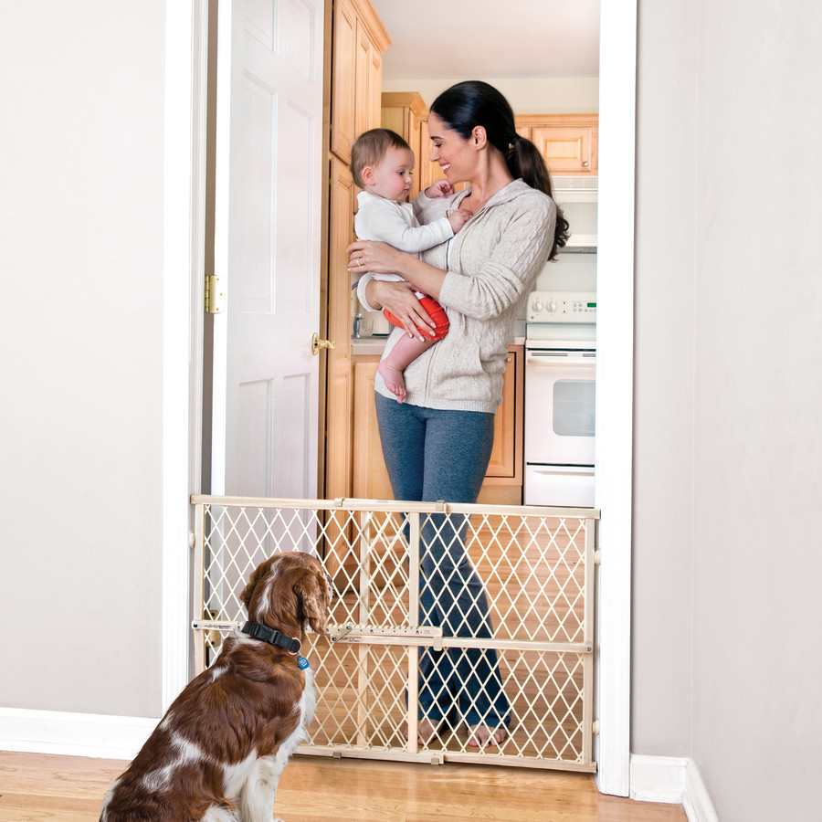 Position & Lock Adjustable Wood Baby Gate