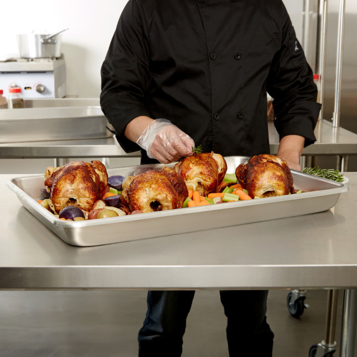 15-quart Wear-Ever® aluminum bake & roast pan