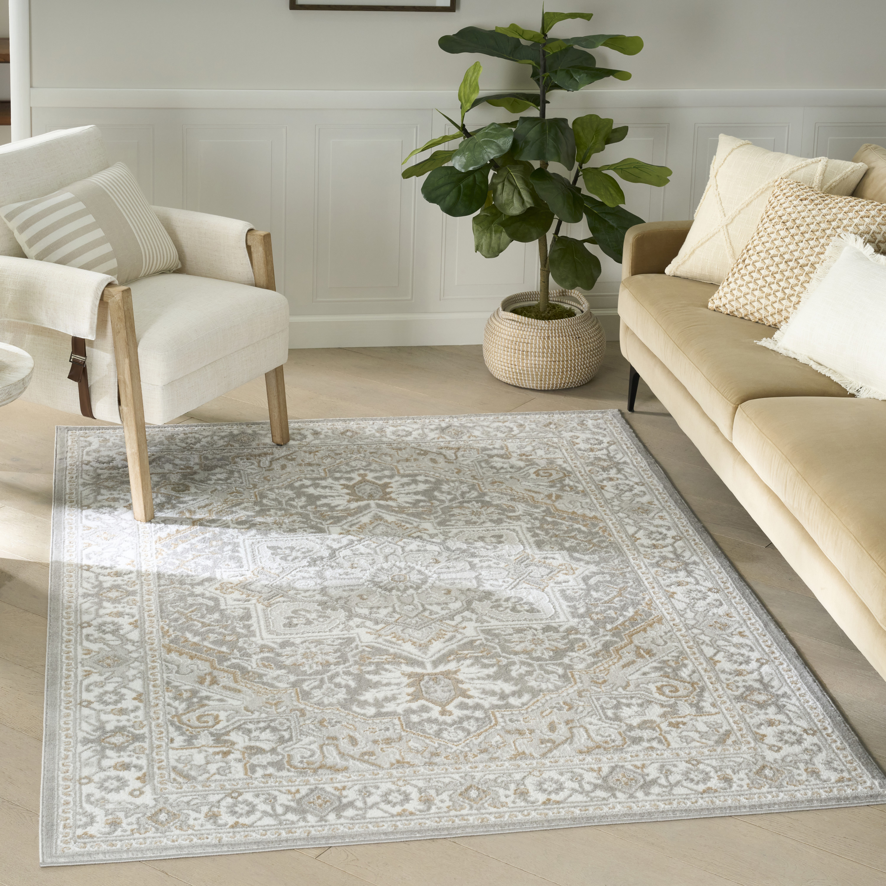 Nourison Dekor 5'3" x 7' Light Grey Vintage Indoor Rug