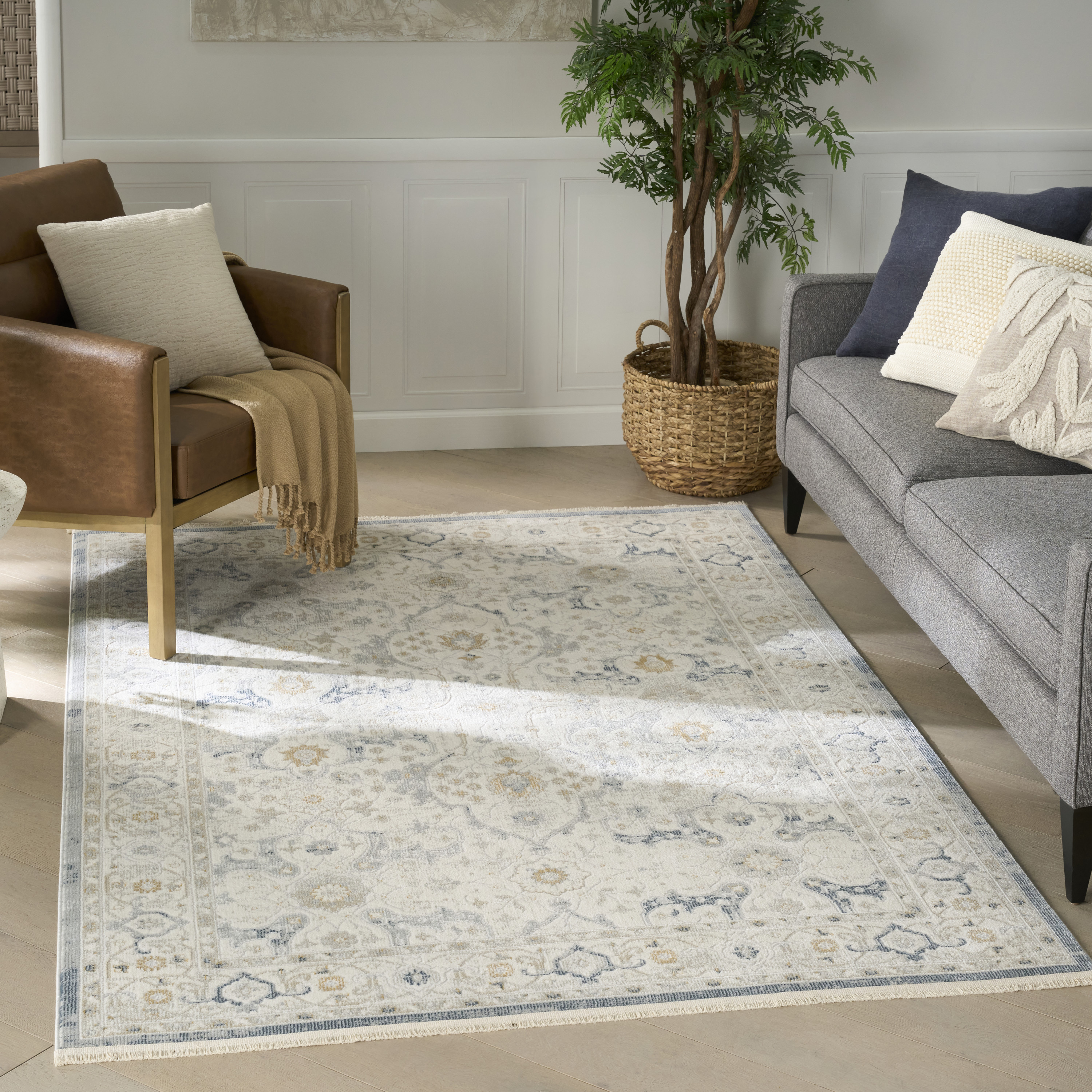 Nourison Pardis 5'3" x 7' Light Blue Vintage Indoor Rug