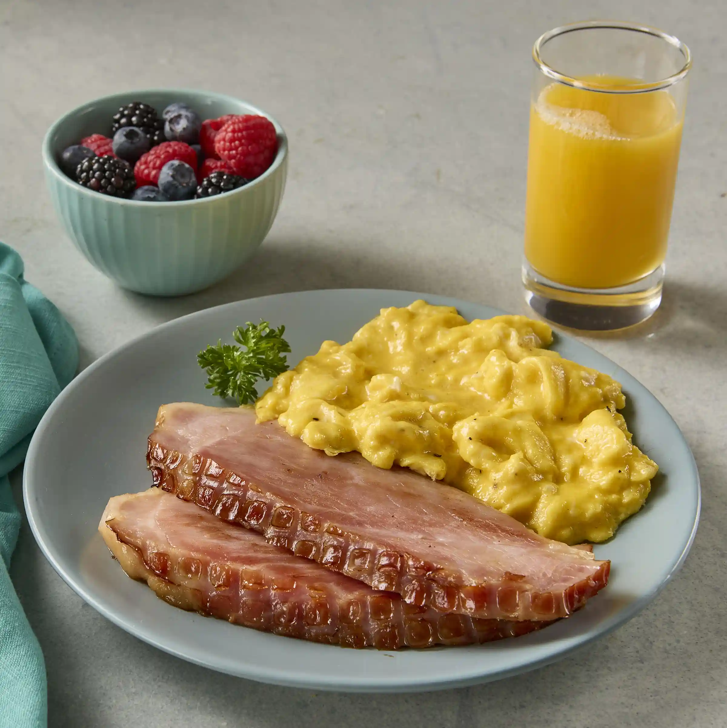 Wright® Brand Fully Cooked Smoked Carving Ham With Natural Juices, 2 Count https://images.salsify.com/image/upload/s--8Zp7JoDo--/q_25/2c6dfea24a053514aab93c51158e2830a2fa259b.webp