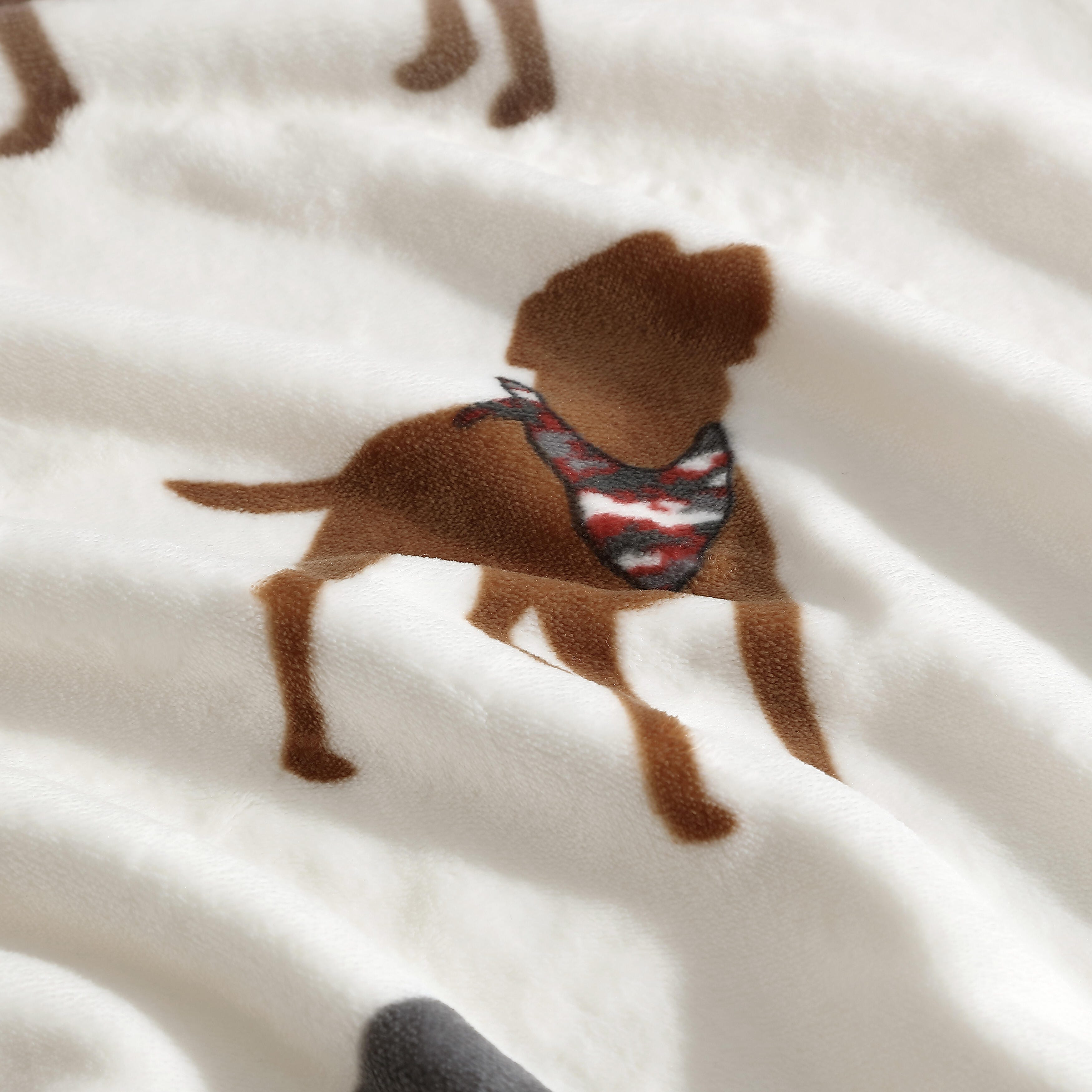 Eddie Bauer Ultra Soft Plush Blanket - Picture 14 of 30