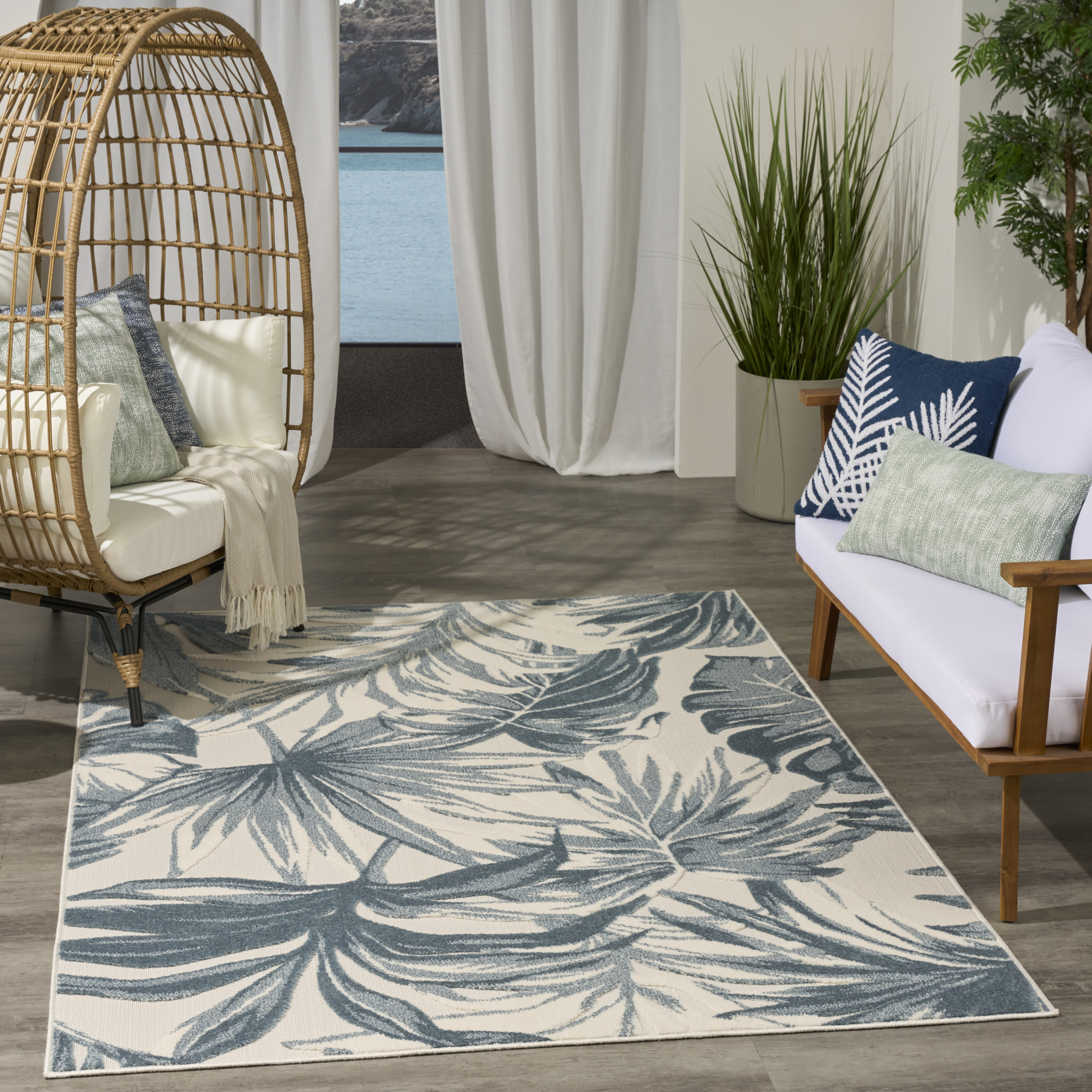 Nourison Aloha 3'6" x 5'6" Ivory Blue Modern Rug