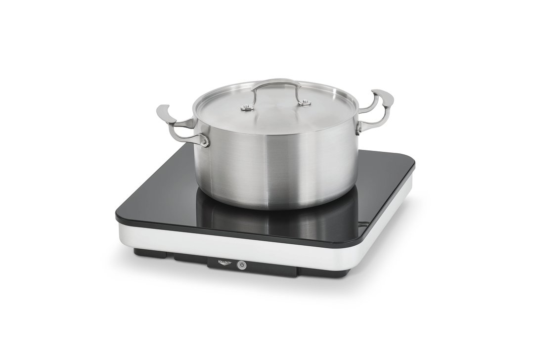 120-volt 16-inch Mirage® square countertop induction buffet warmer in natural finish