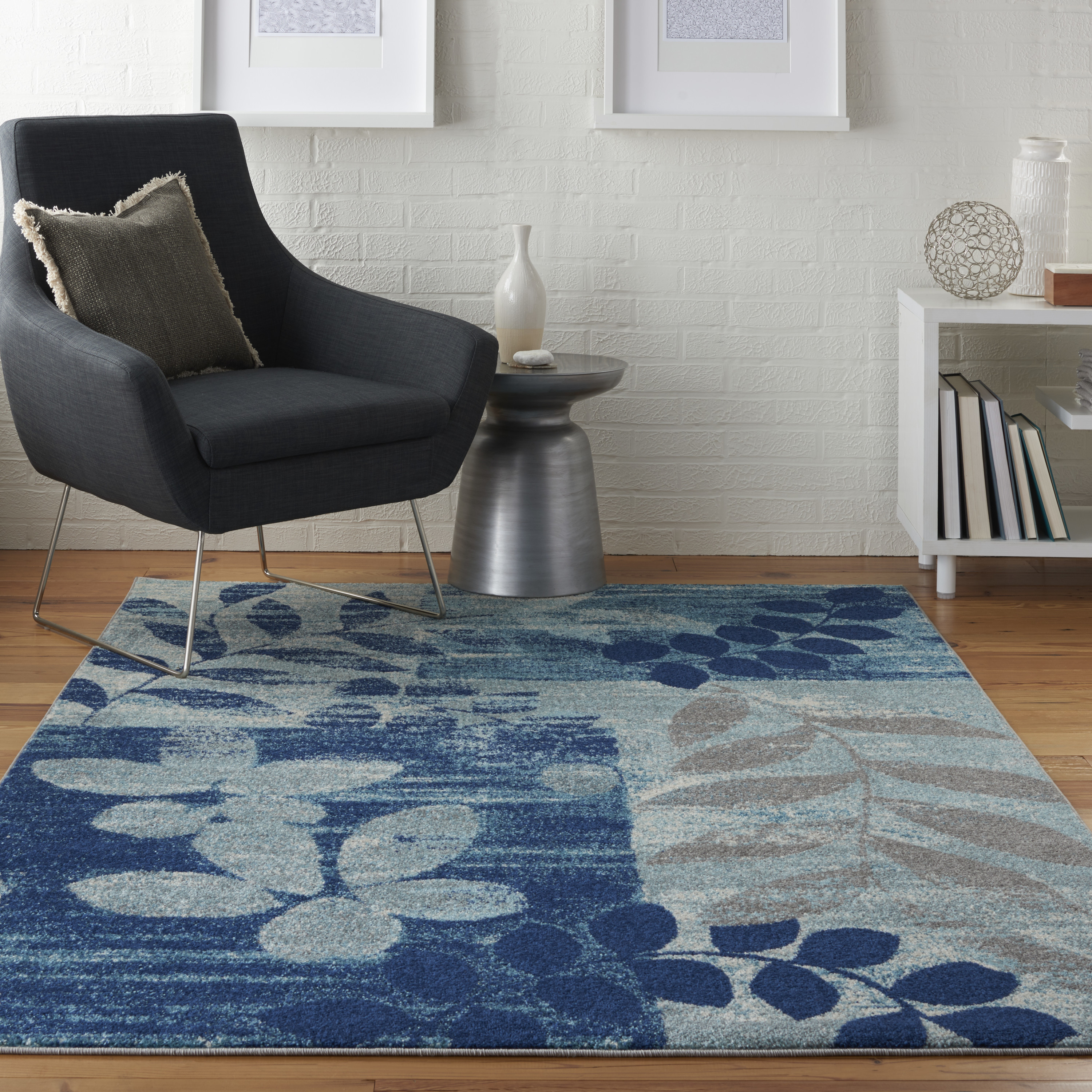 Nourison Tranquil 6' x 9' Navy/Light Blue Farmhouse Indoor Rug