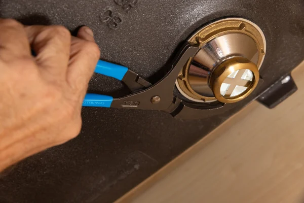 212 12-inch Oil Filter/PVC Pliers