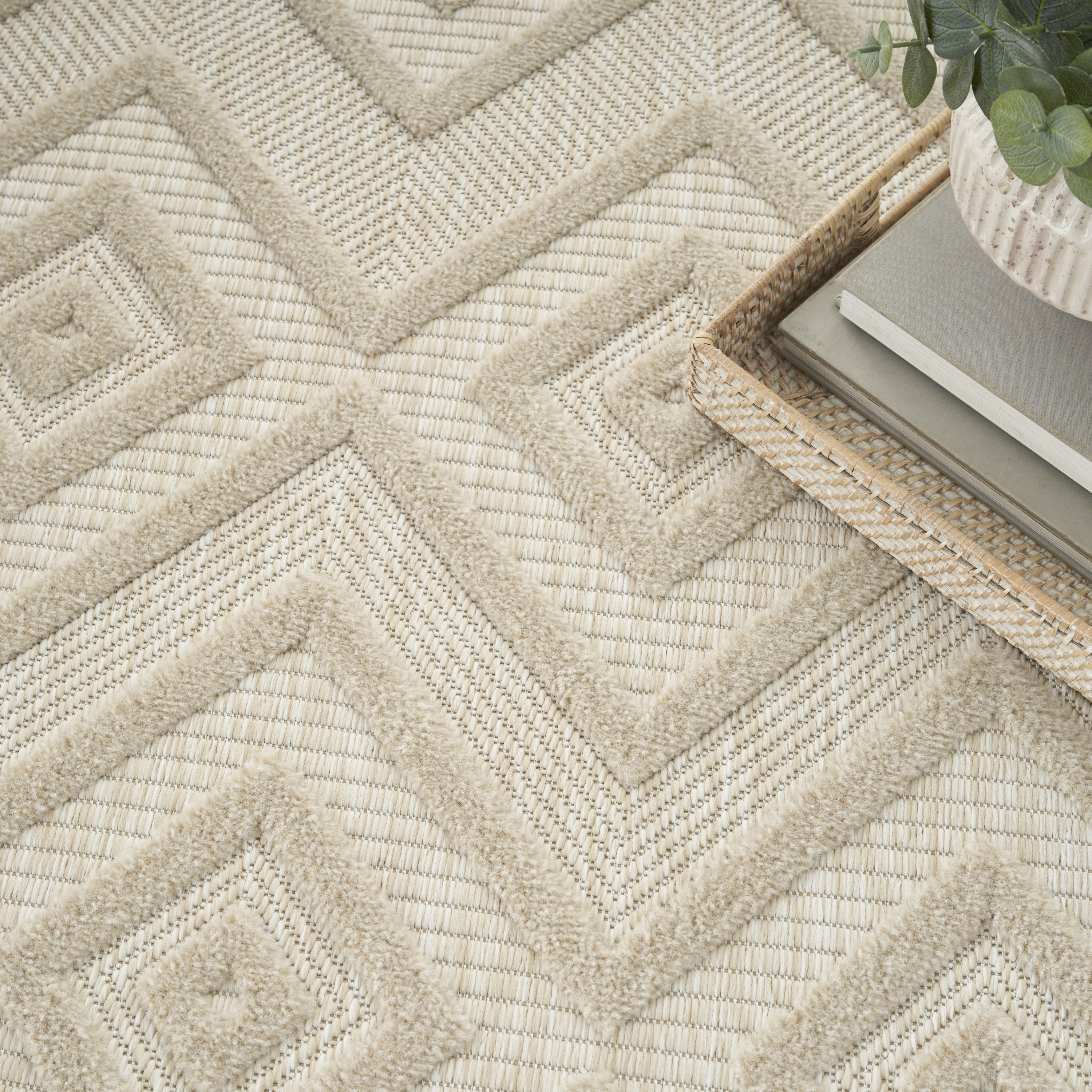 Nourison Versatile 9' x 12' Cream Modern Rug